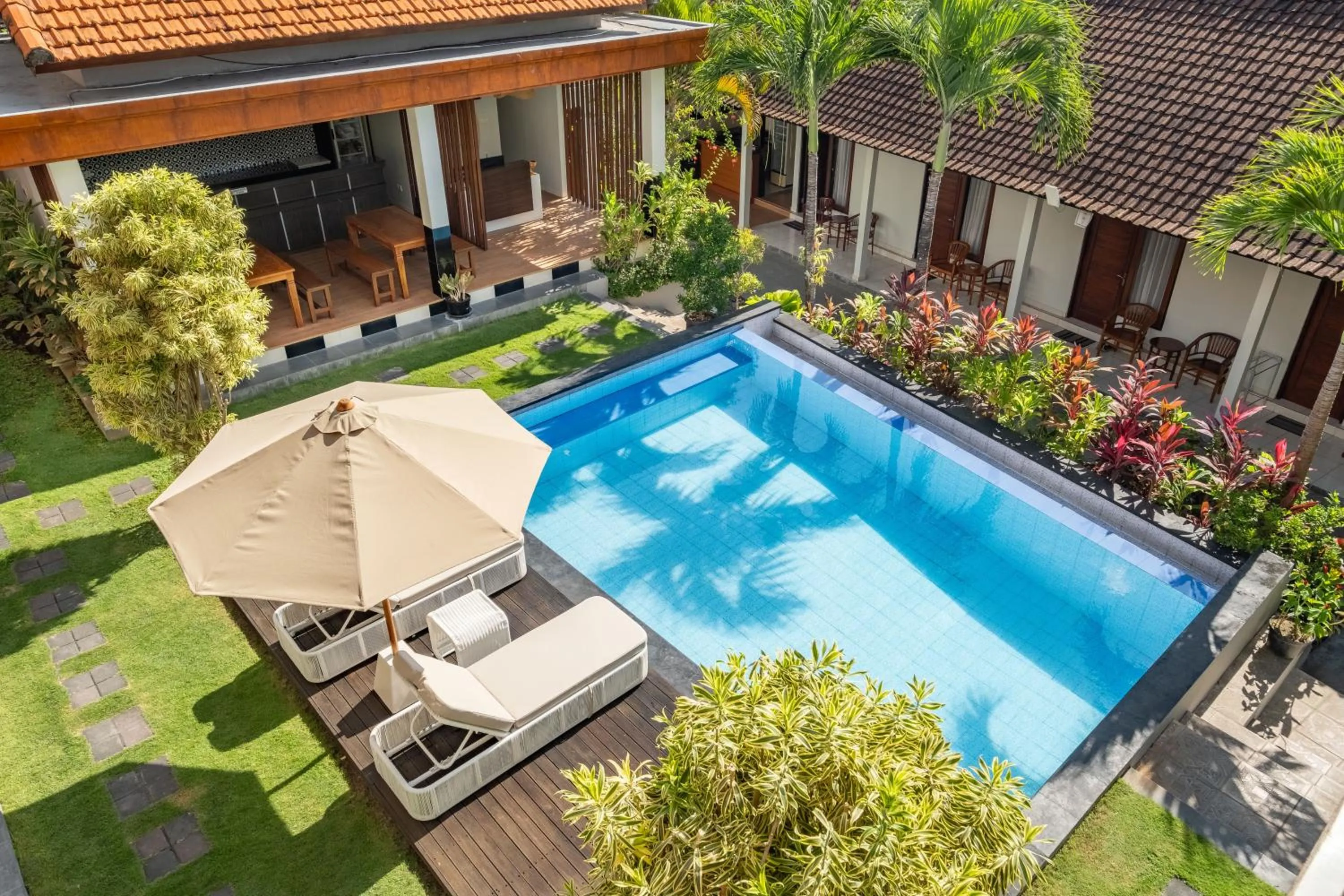 Property building in Cove Arganta