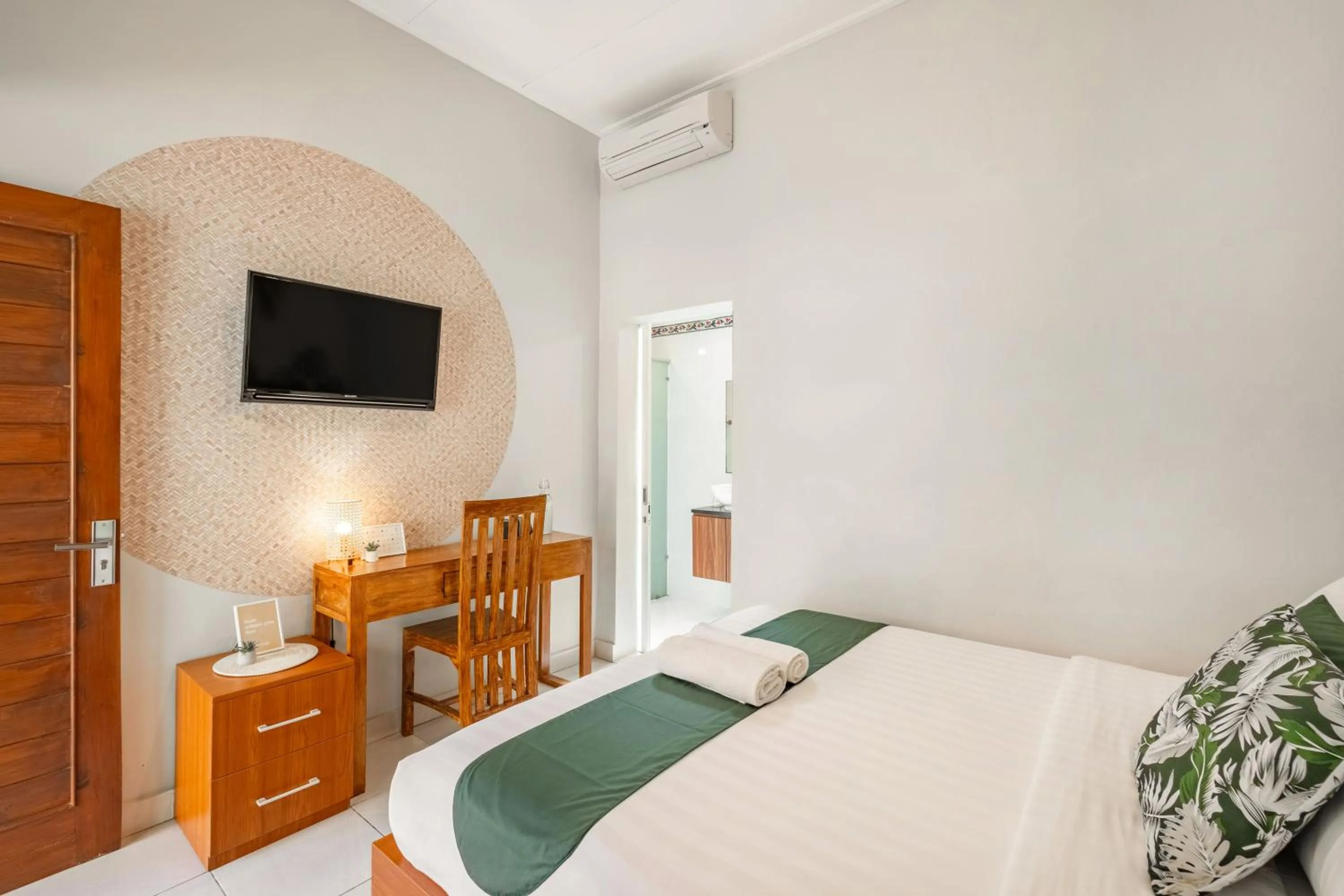 Bedroom, Bed in Cove Arganta