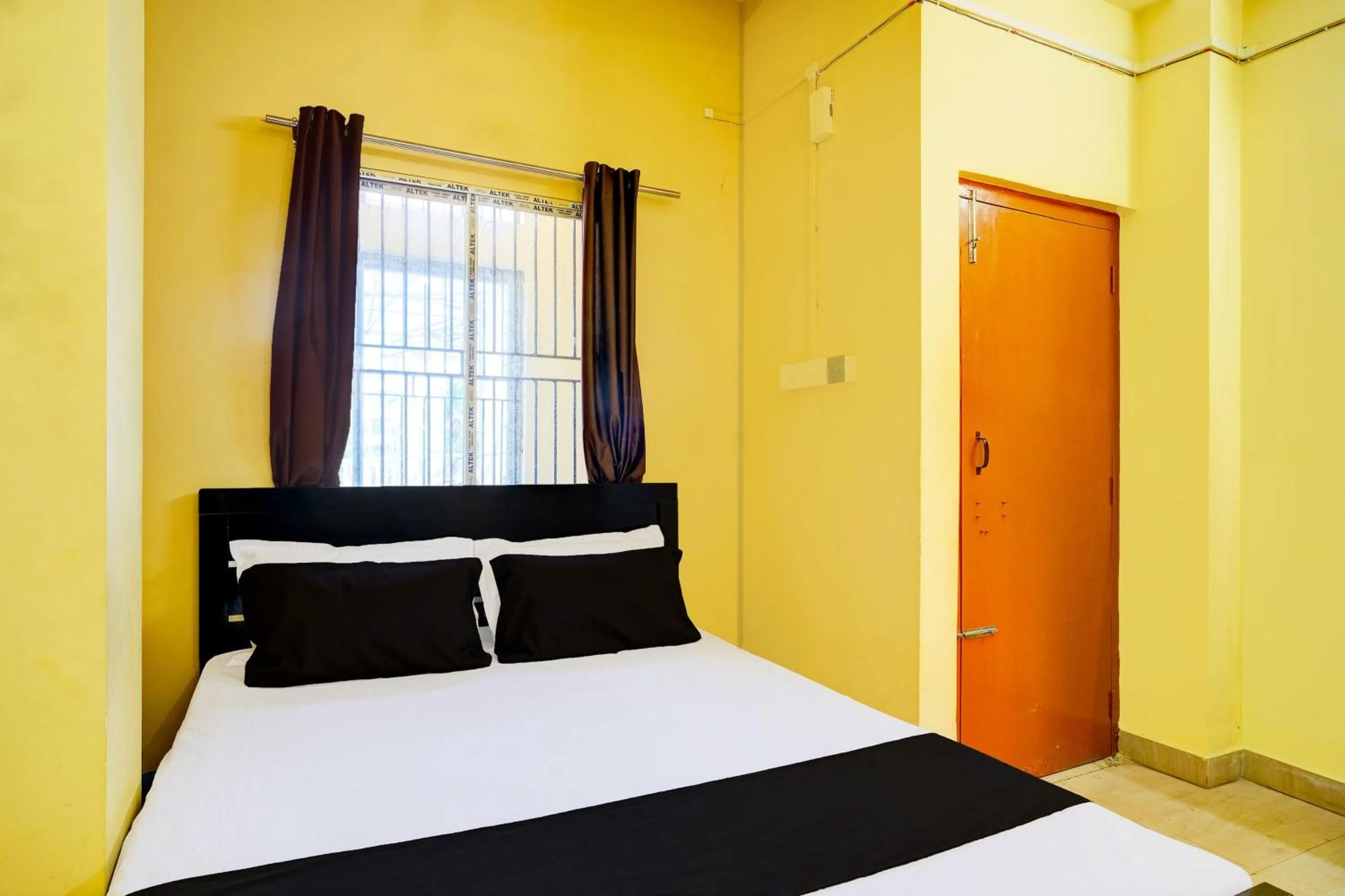 Bedroom in Super Hotel O Modern Home