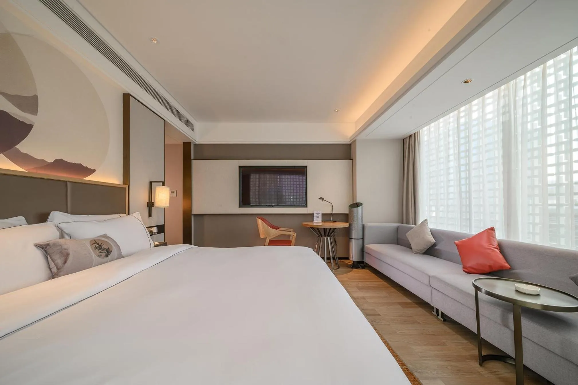 Photo of the whole room, Bed in ECHENG Hotel, Nanning Wanda Plaza Convention and Exhibition Center