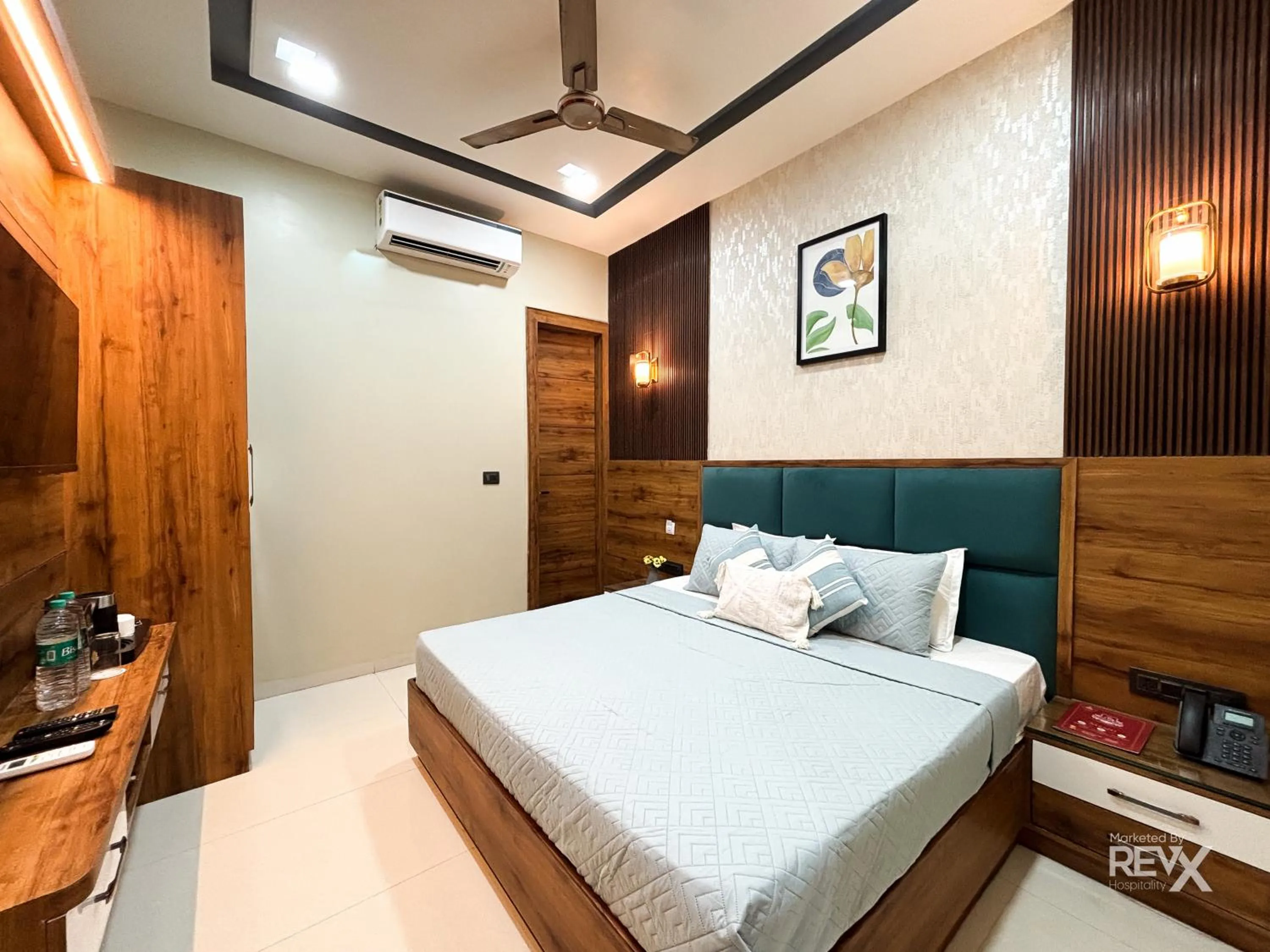 Bedroom in Hotel Brij Vas