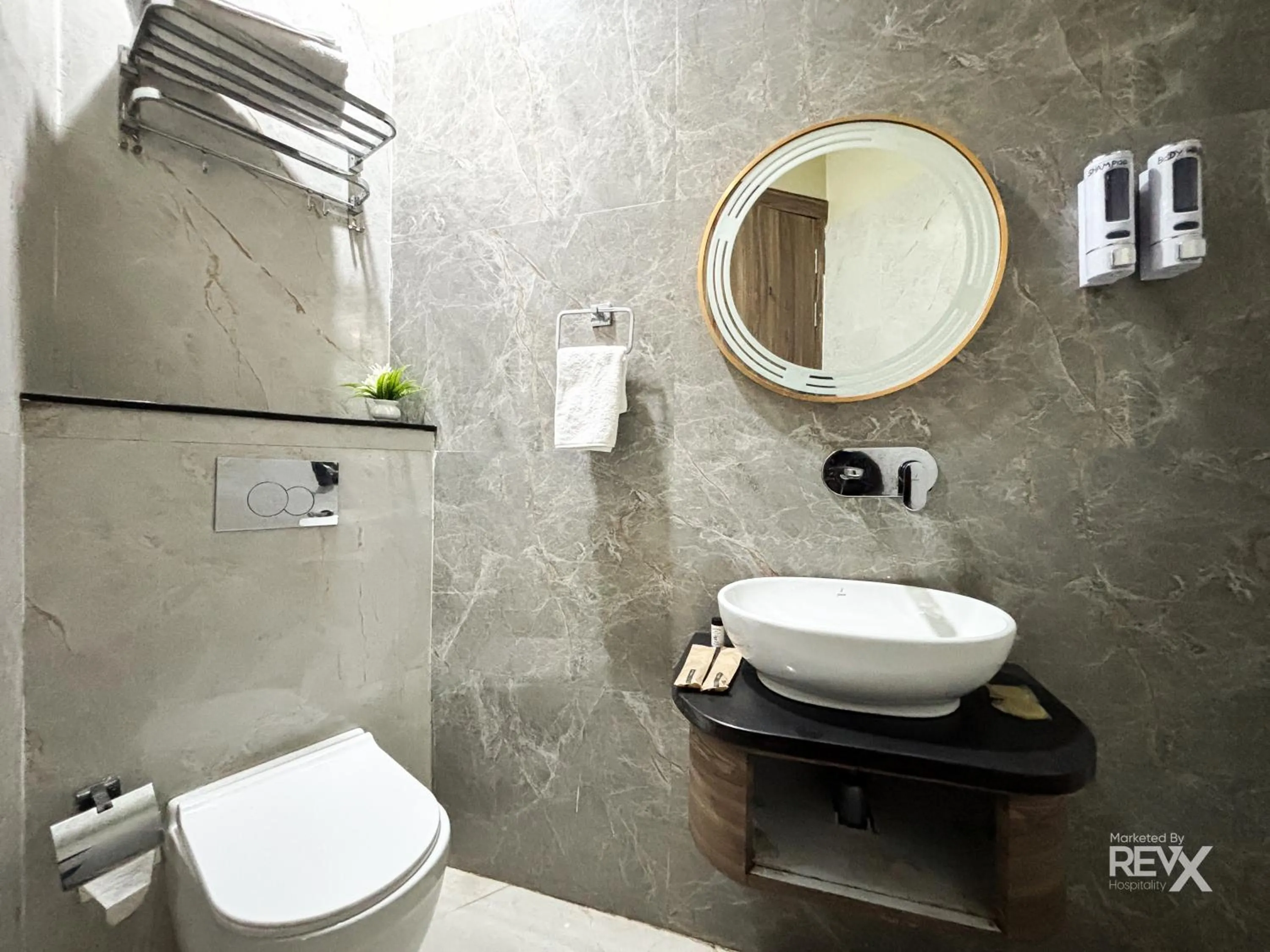 Bathroom in Hotel Brij Vas