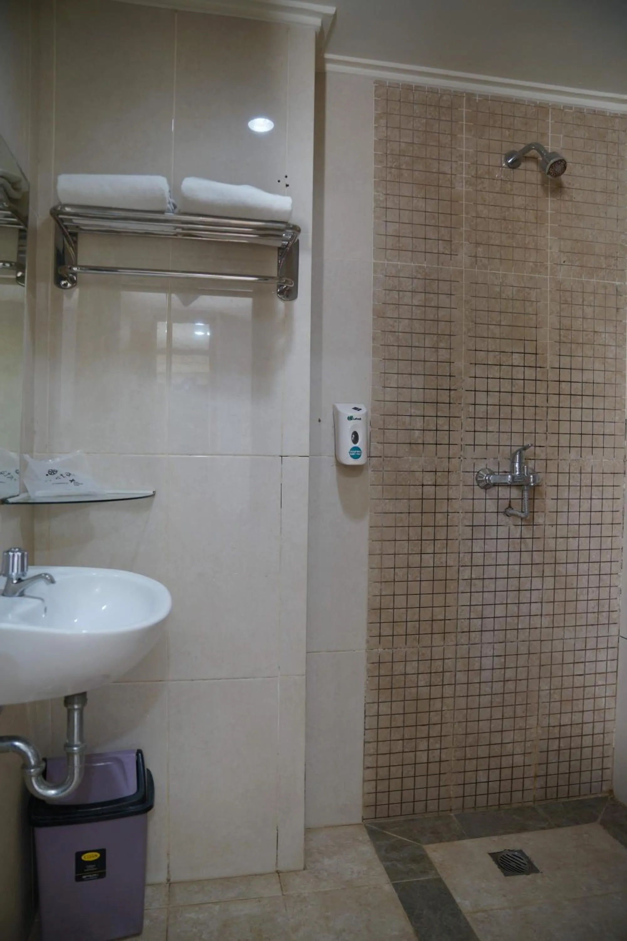 Bathroom in D'Arcici Hotel Sunter