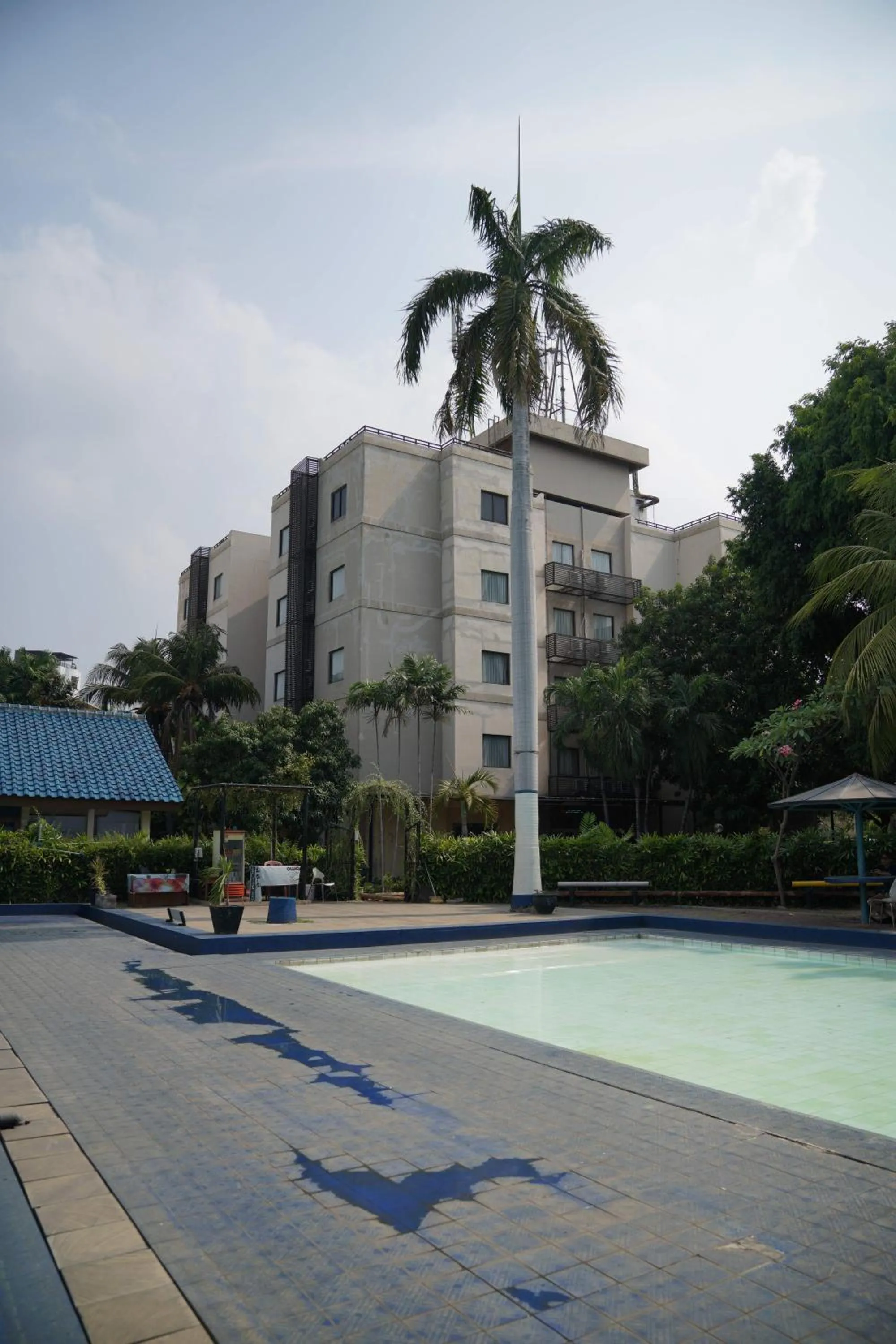 Swimming pool in D'Arcici Hotel Sunter