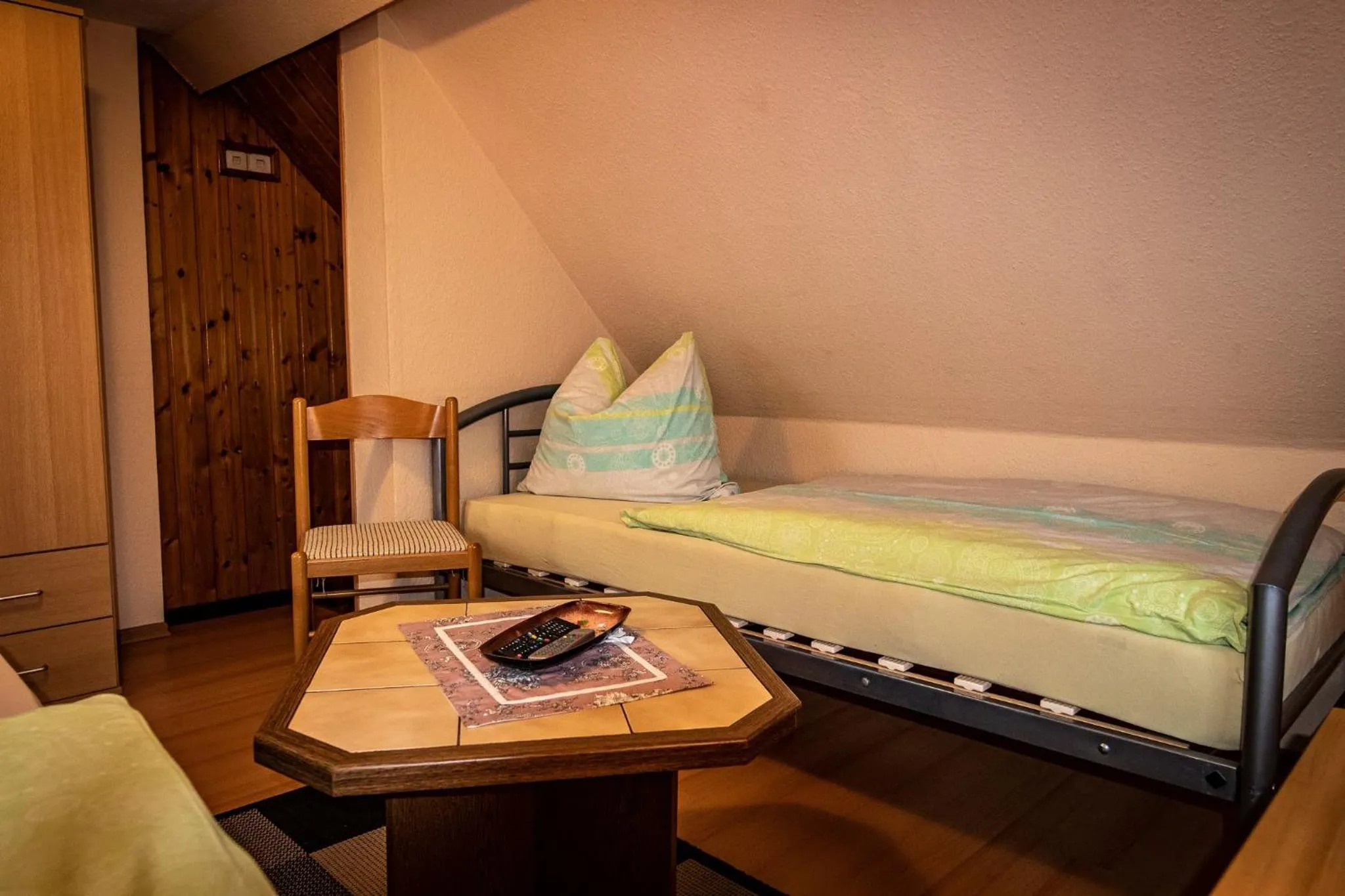Bed in Apartments Greifswalder Chaussee