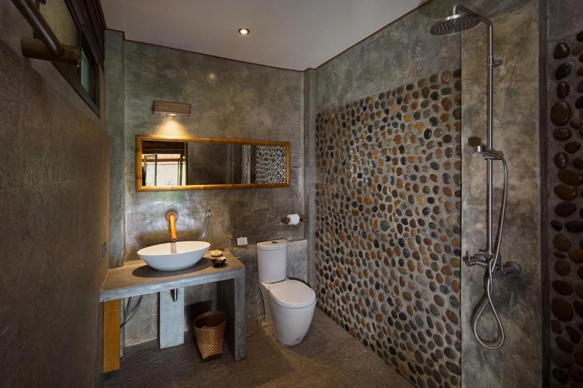 Shower in Bambuh Boutique Homestay