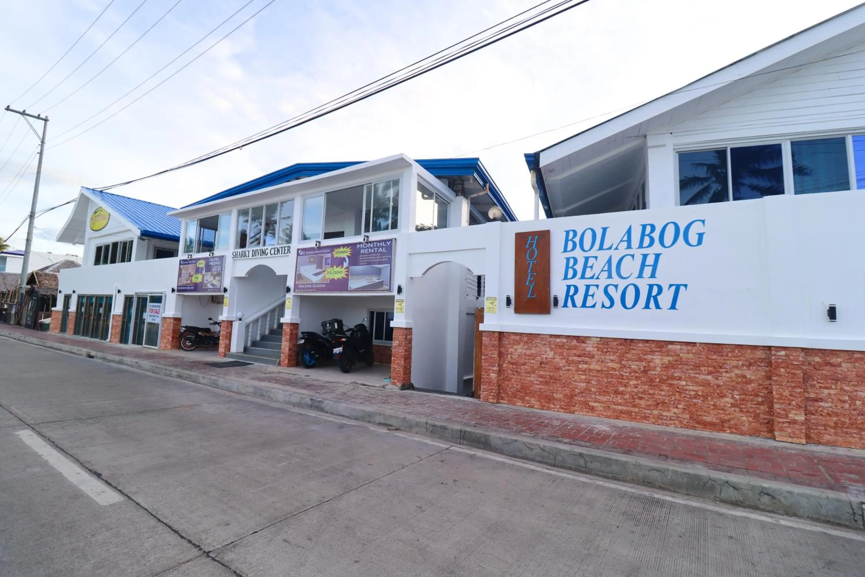 Bolabog Beach Resort