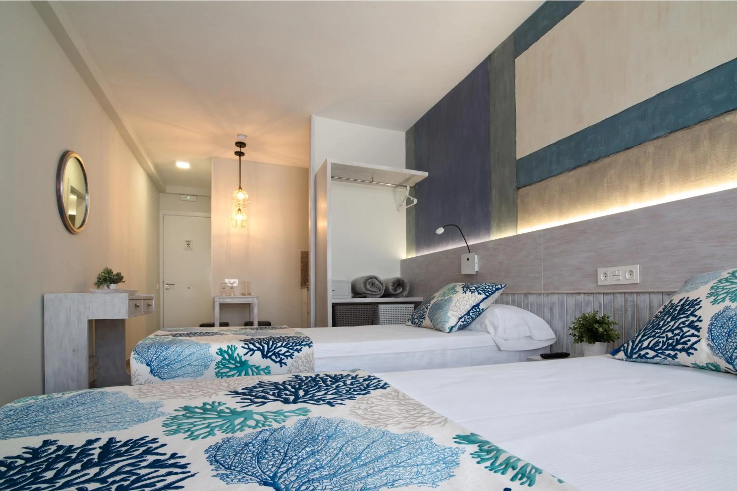 Photo of the whole room, Bed in ApartHotel Idafe