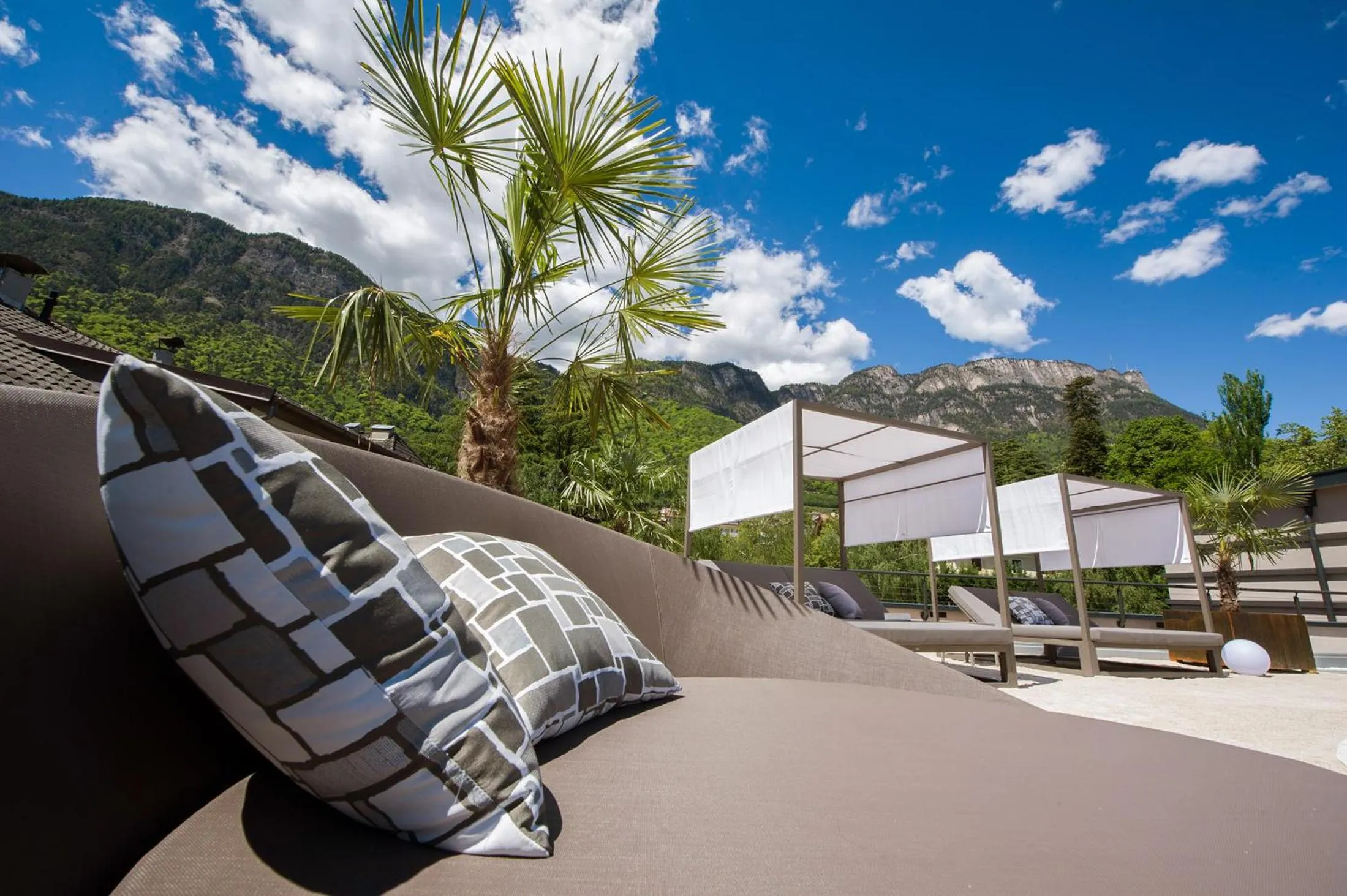 Property building in Haus Gregori Modern & Central Stay in Vineyard with Rooftop & Served Breakfast