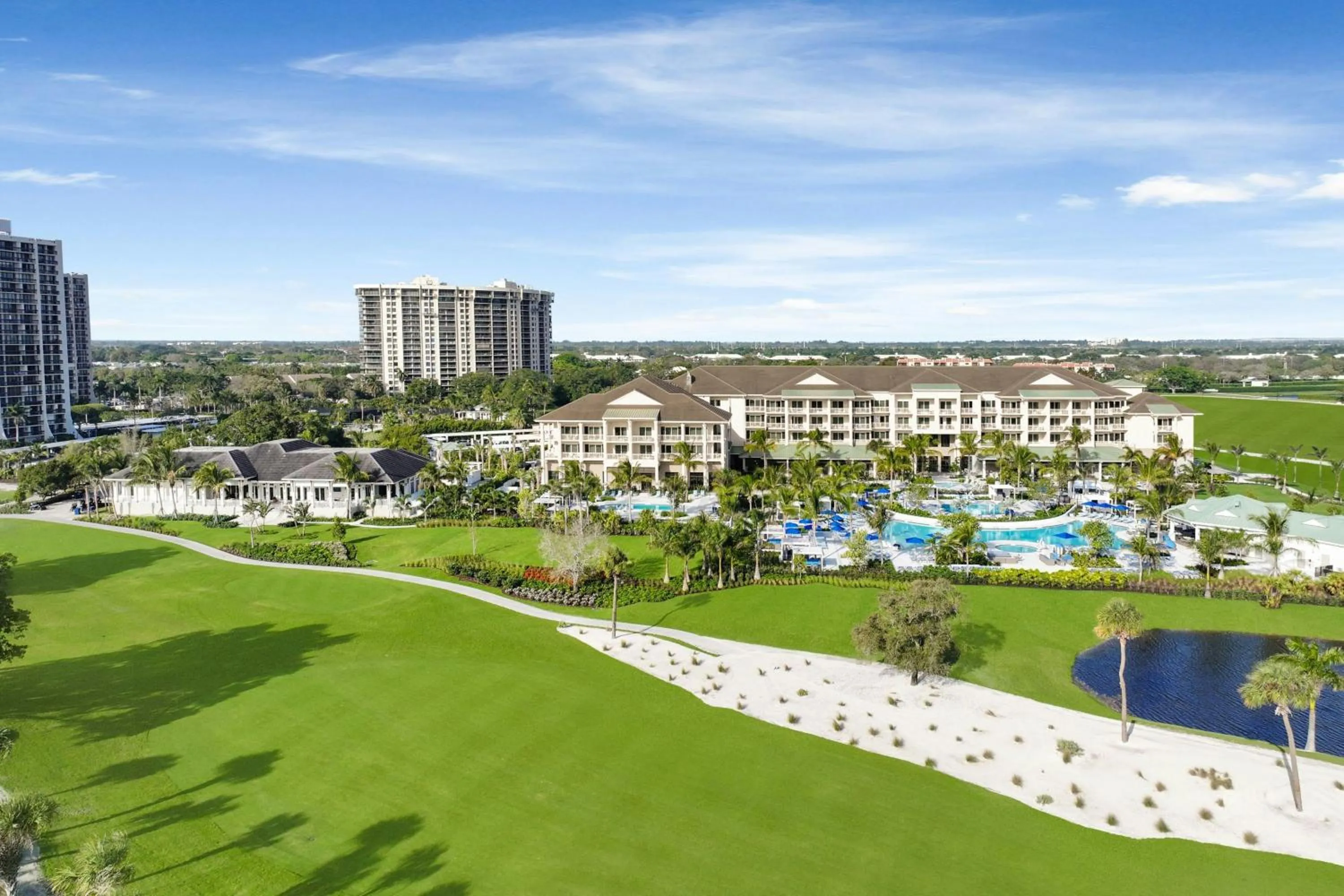 Swimming pool in The Belgrove Resort & Spa, West Palm Beach, Autograph Collection