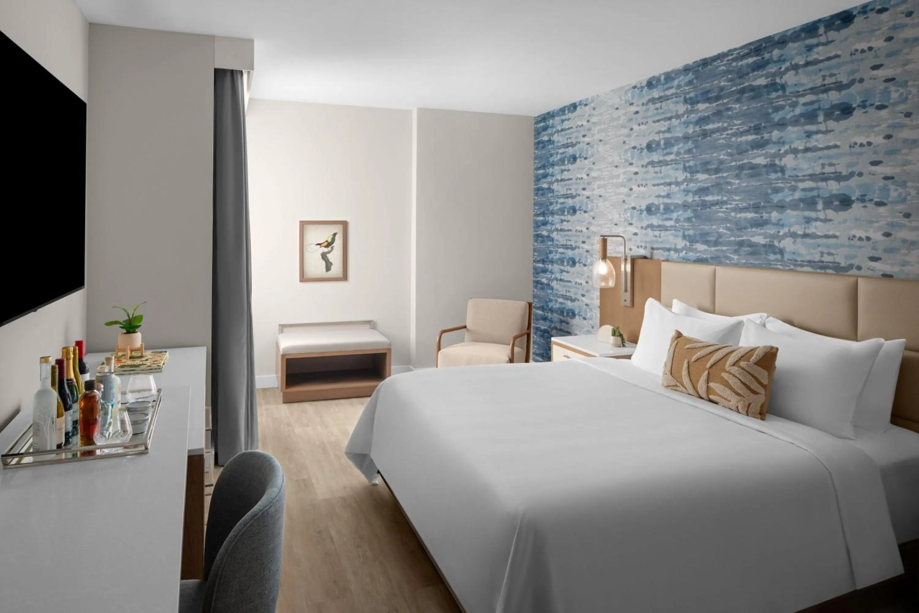 Bedroom, Bed in The Belgrove Resort & Spa, West Palm Beach, Autograph Collection