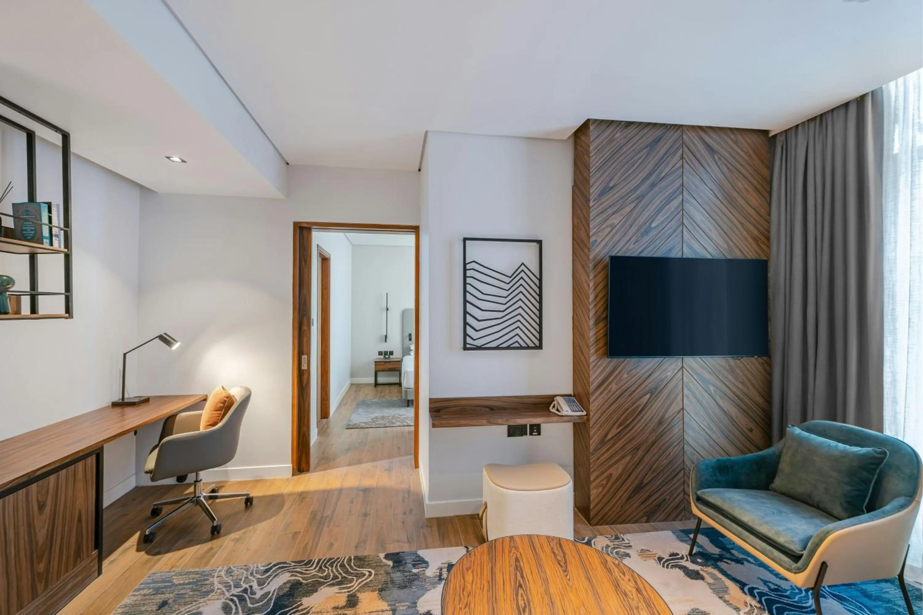 Living room in Four Points by Sheraton King Abdulaziz Road