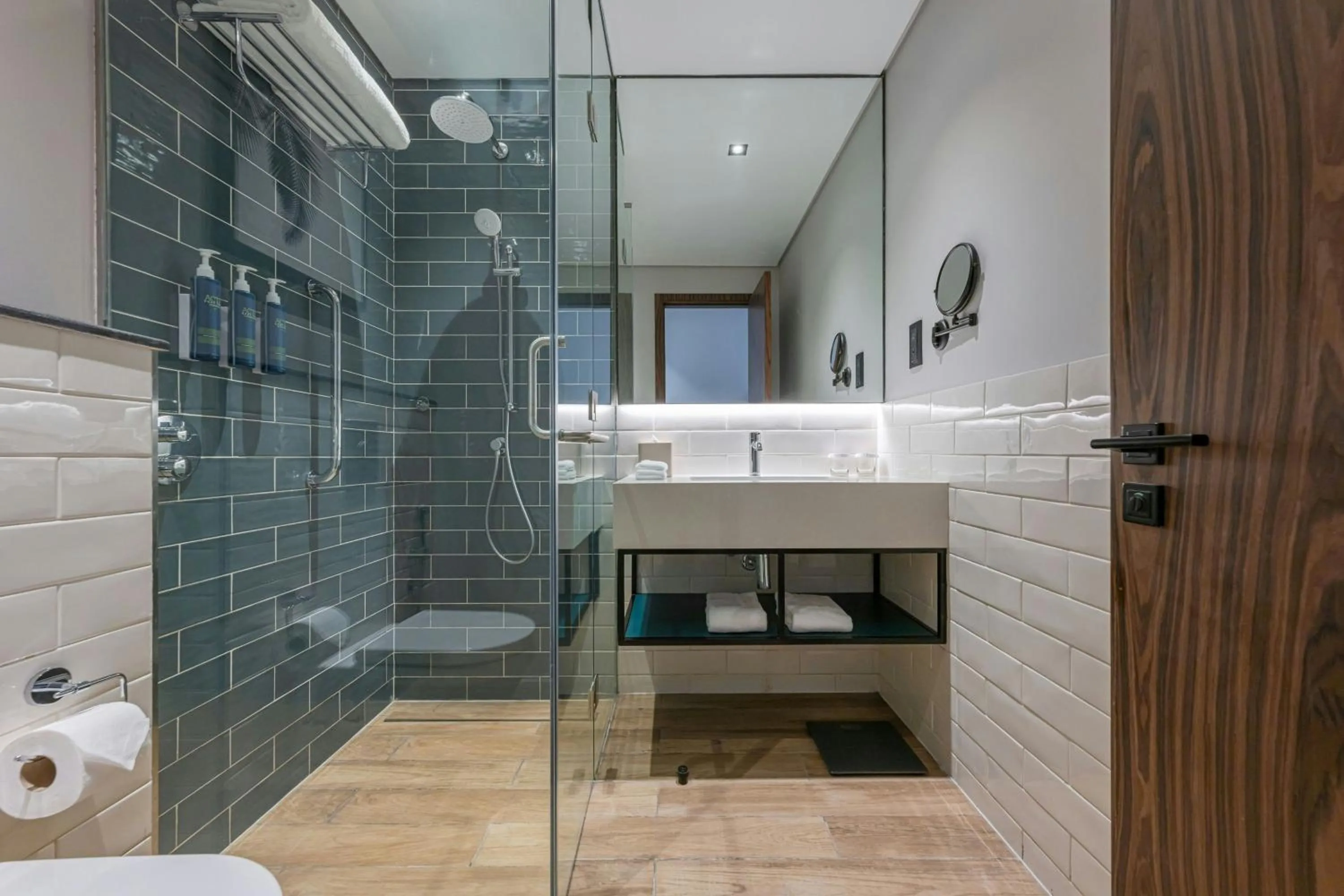 Bathroom in Four Points by Sheraton King Abdulaziz Road