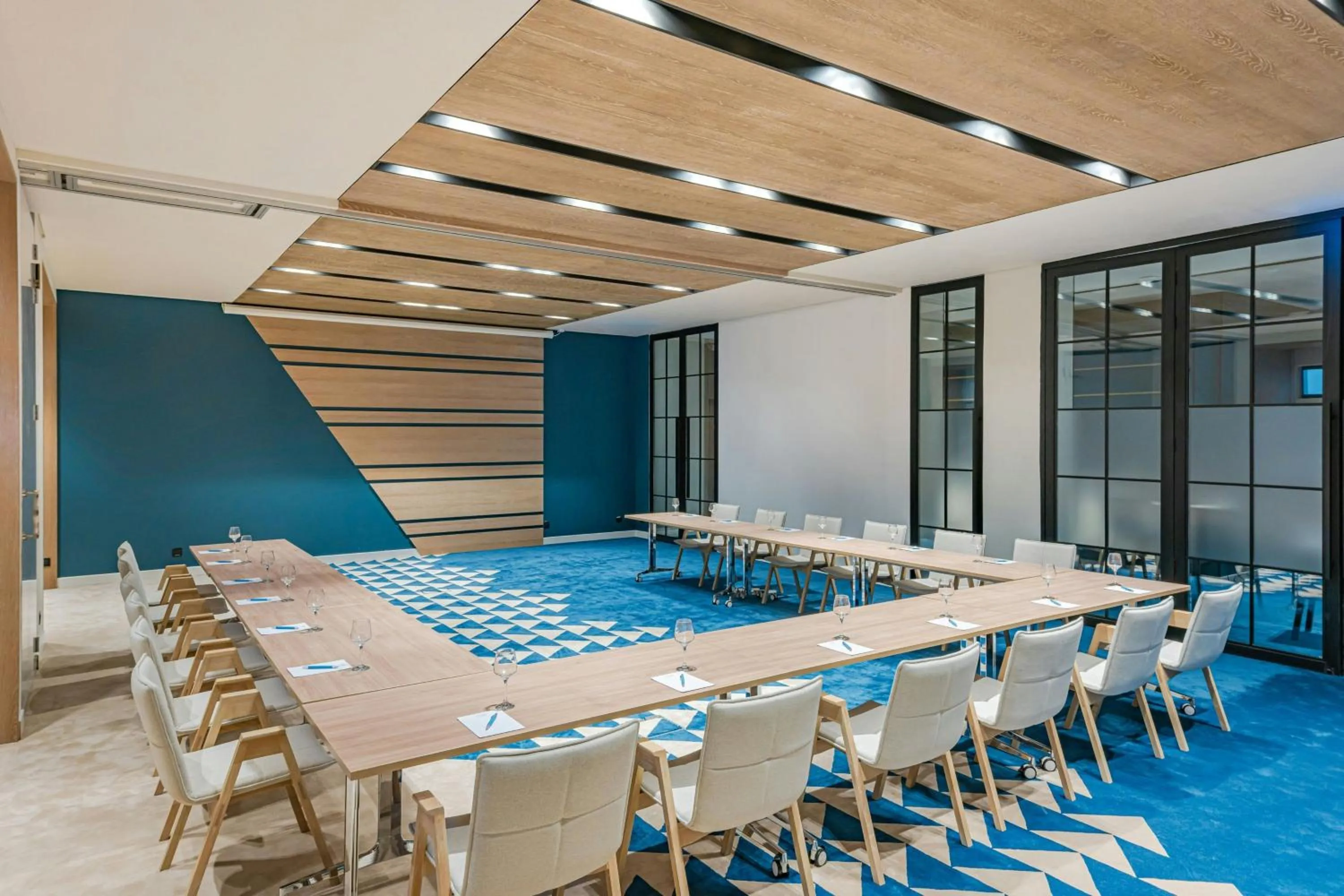 Meeting/conference room in Four Points by Sheraton King Abdulaziz Road