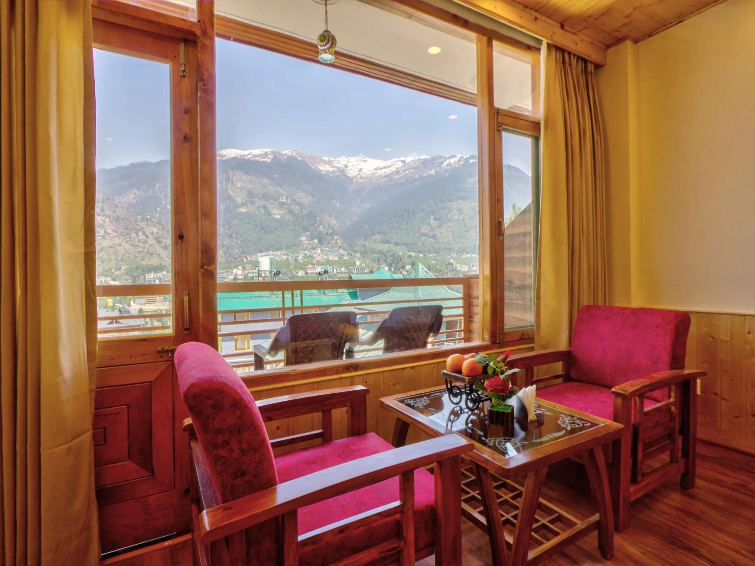 Mountain view in Swastik Grand Manali