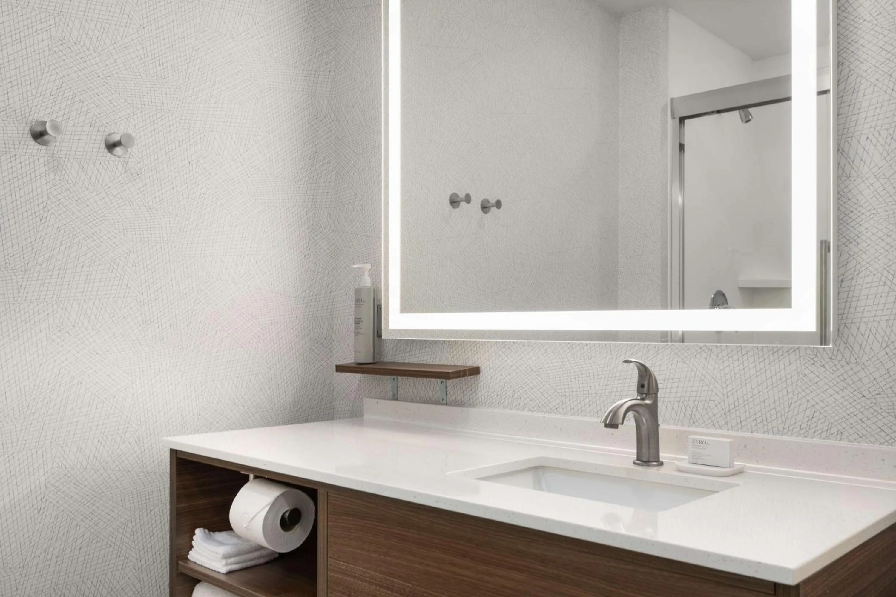 Bathroom in Home2 Suites By Hilton Conyers Atlanta