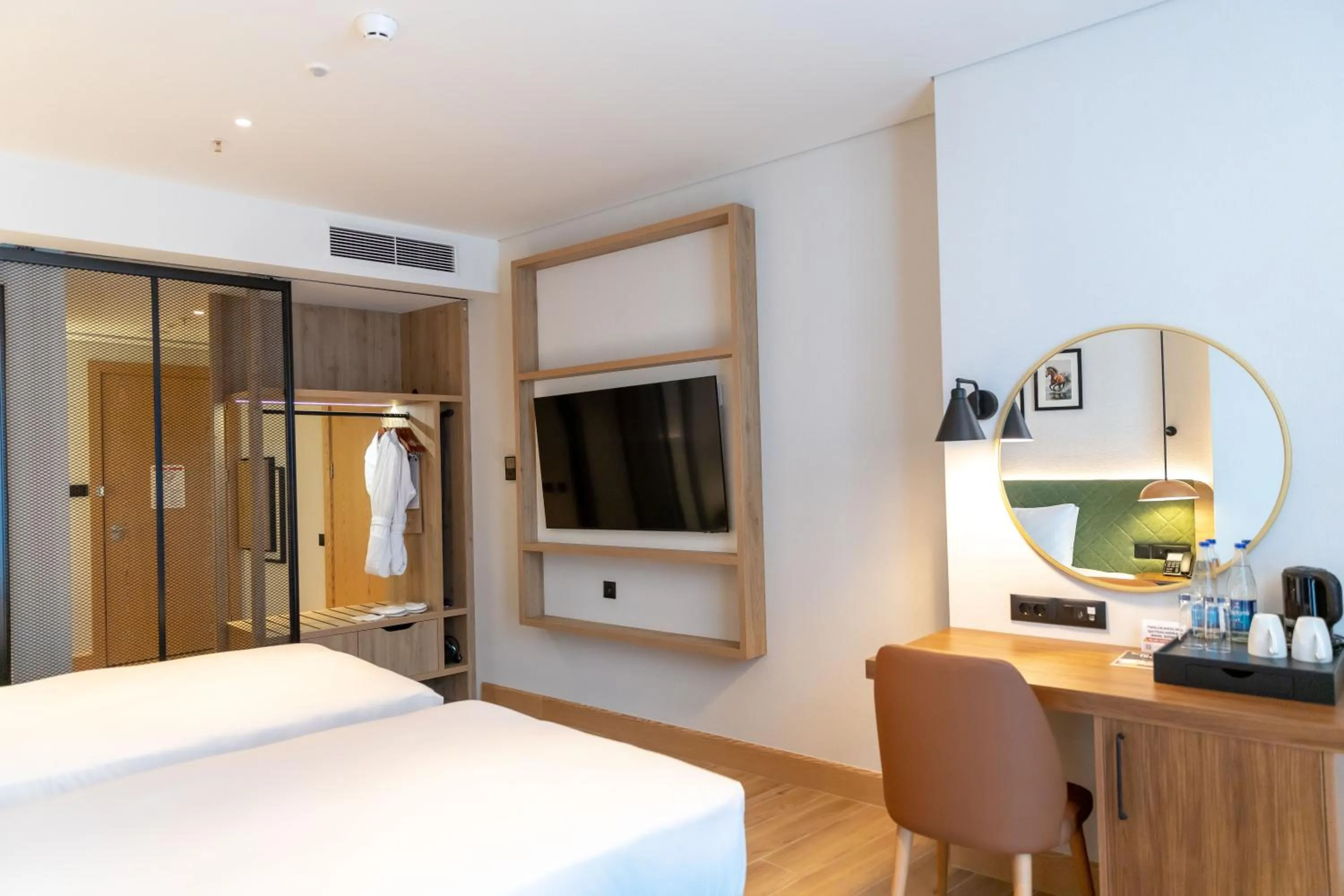 Bedroom, Bed in Hilton Garden Inn Baku