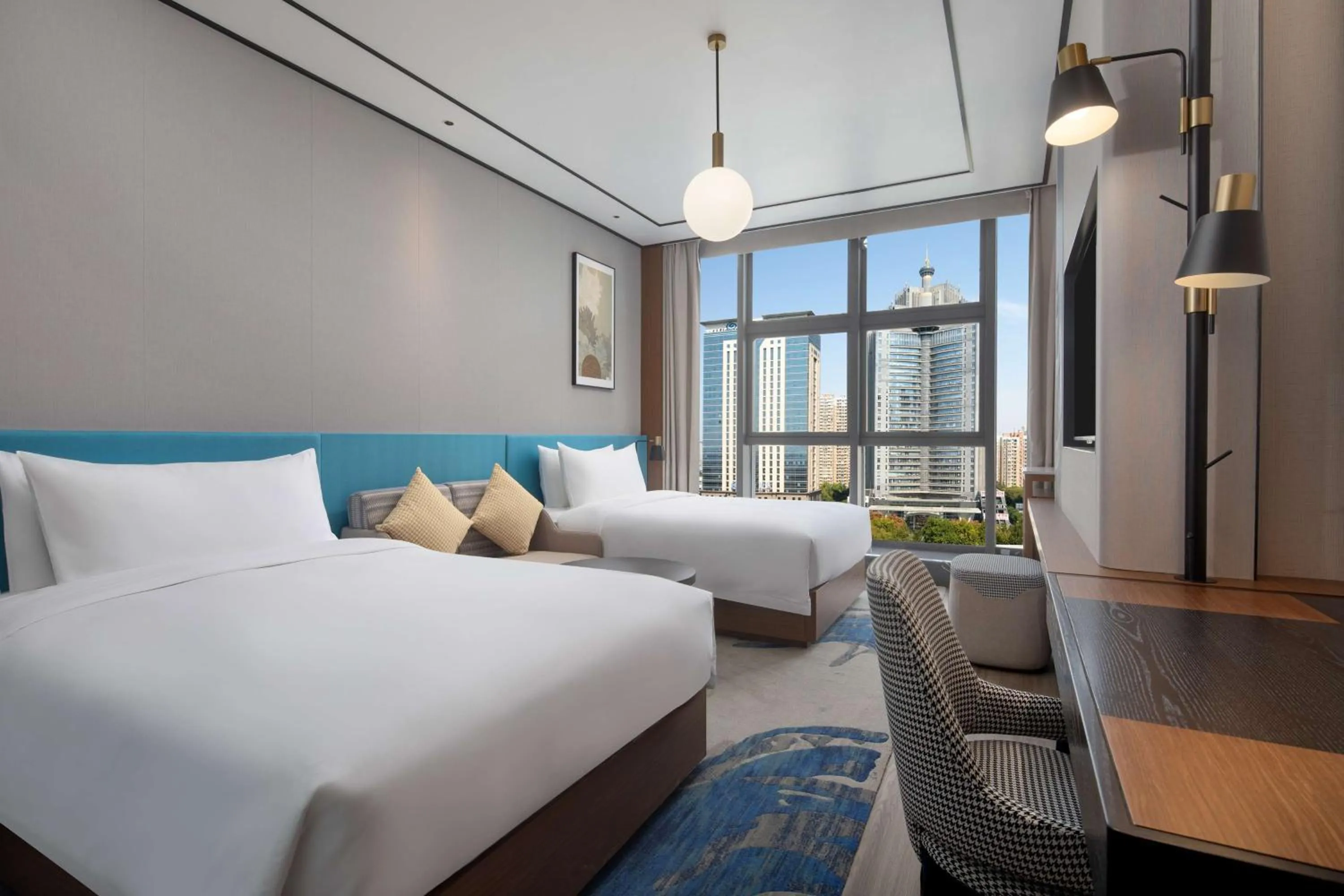 Bed in Hilton Garden Inn Luoyang Kaiyuan Avenue