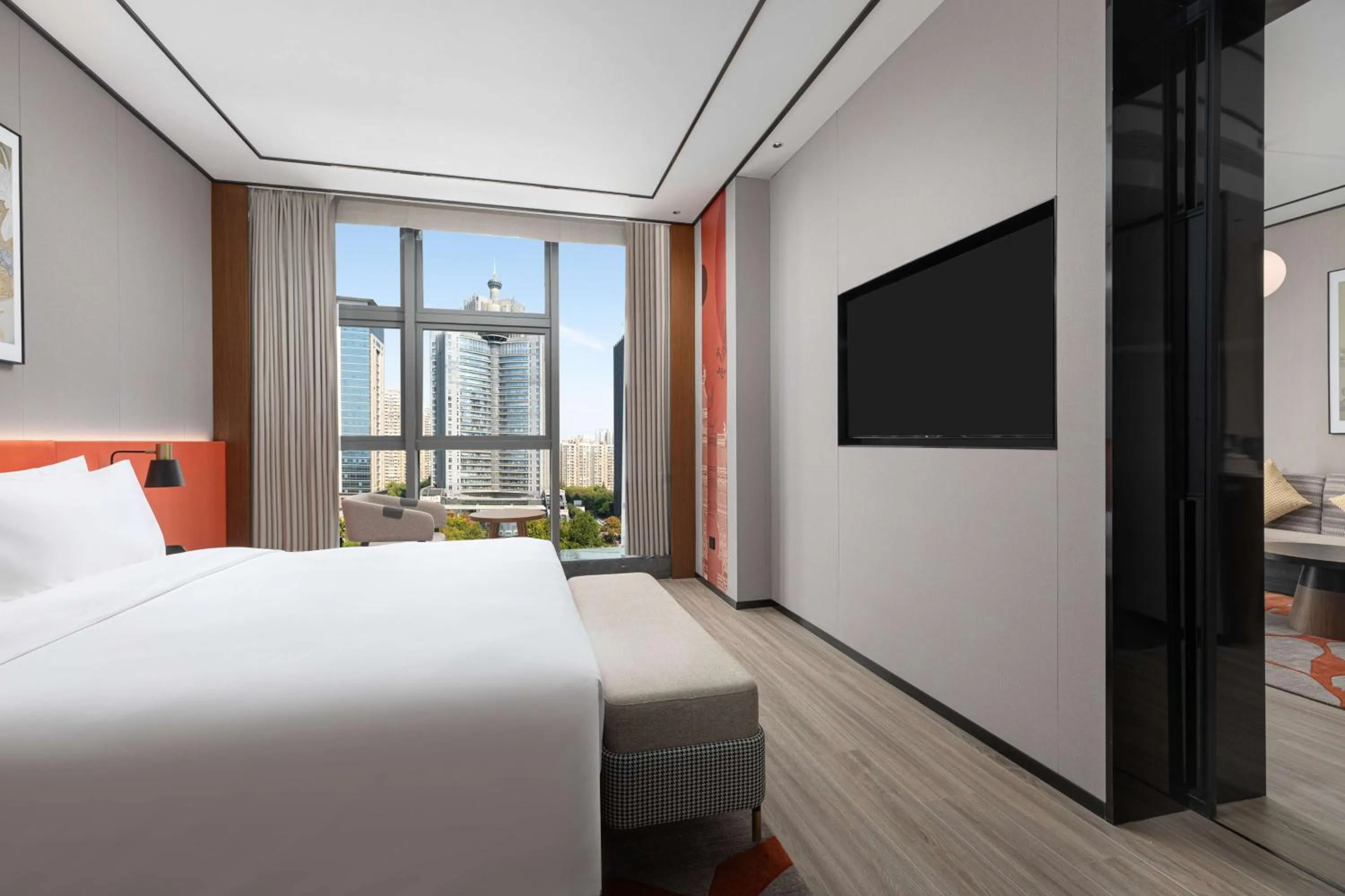 Bed in Hilton Garden Inn Luoyang Kaiyuan Avenue