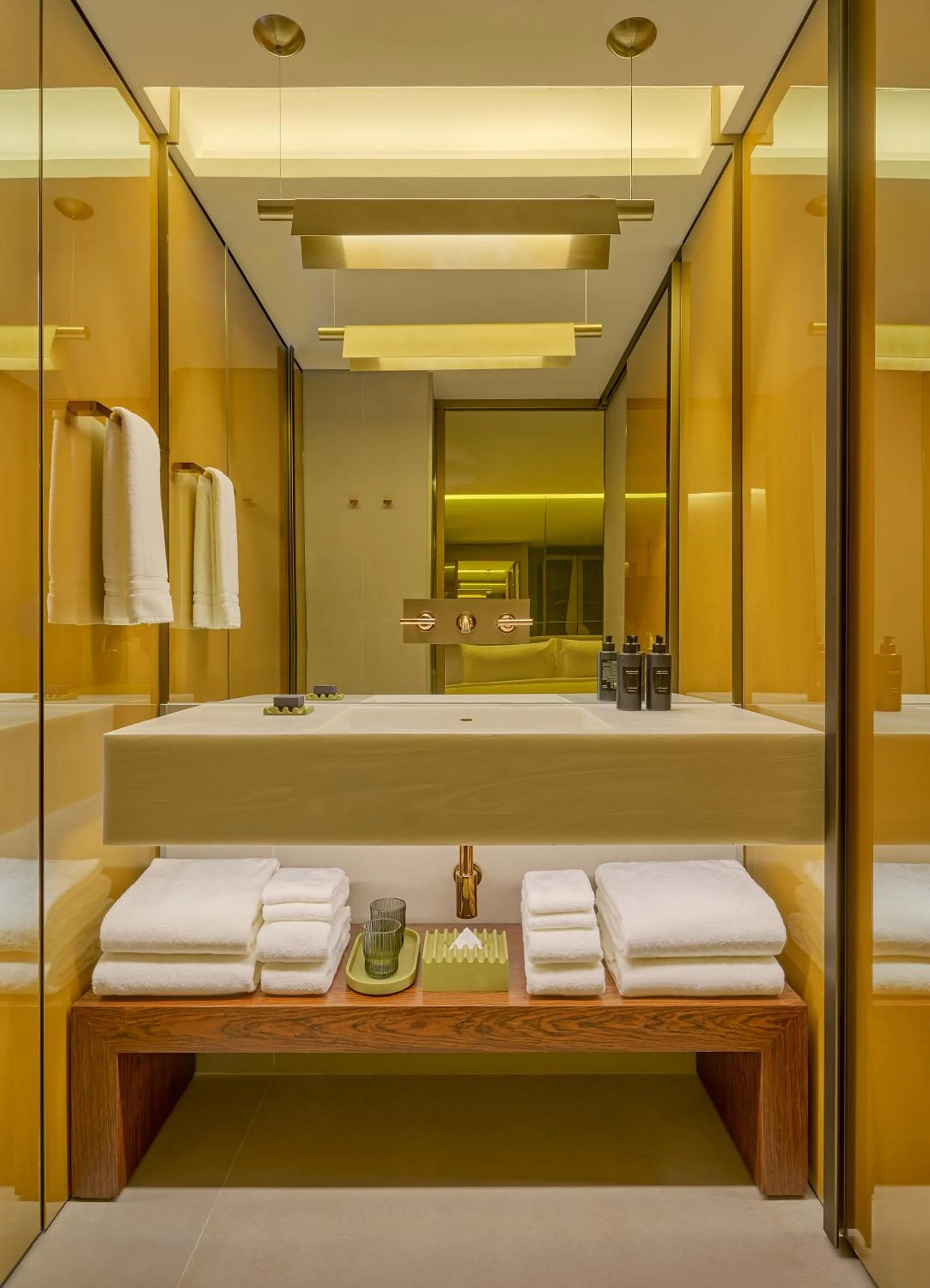 Bathroom, Bed in W Sao Paulo