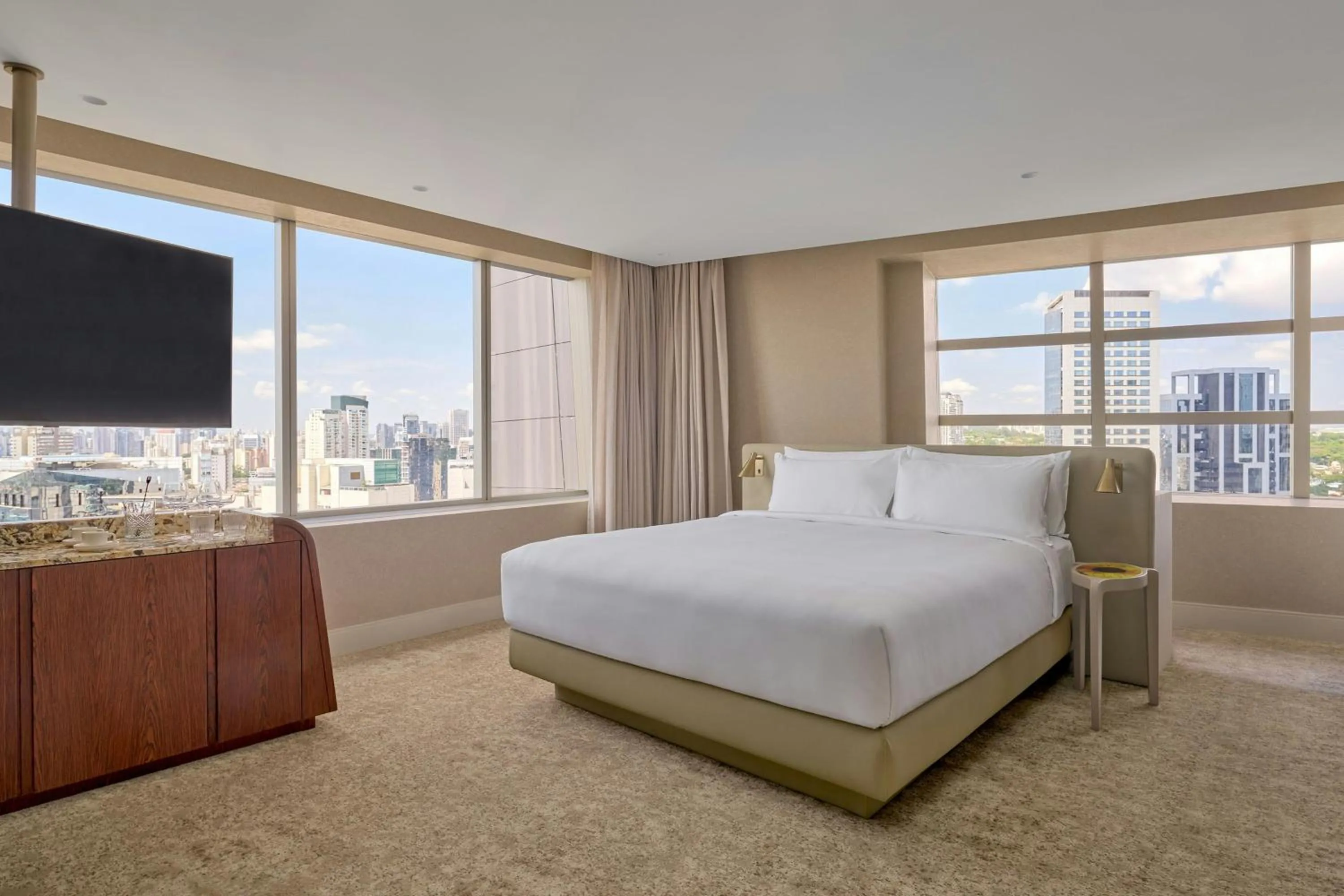 Photo of the whole room, Bed in W Sao Paulo