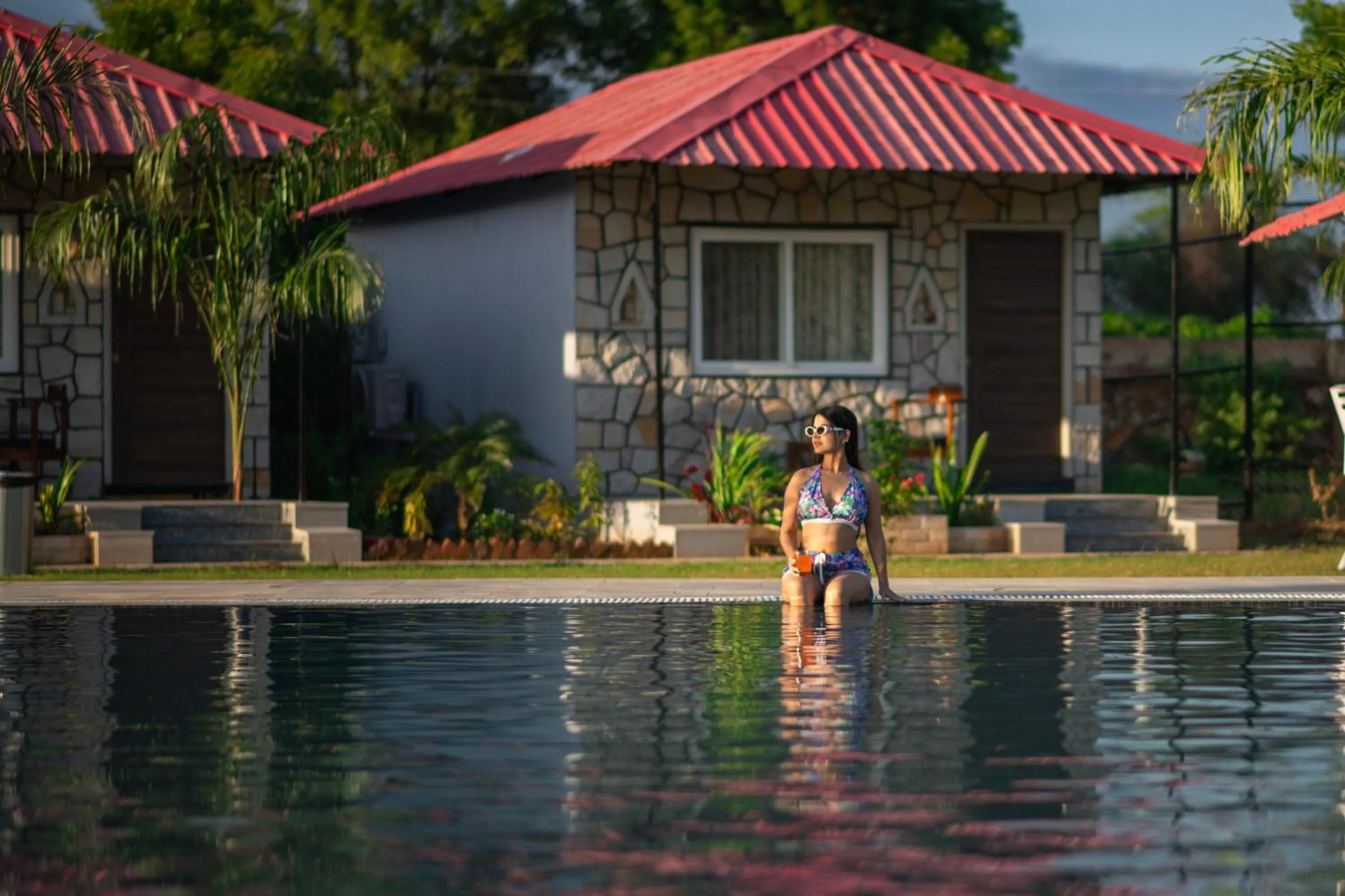 Swimming pool in Aashiyana Luxury Cottages