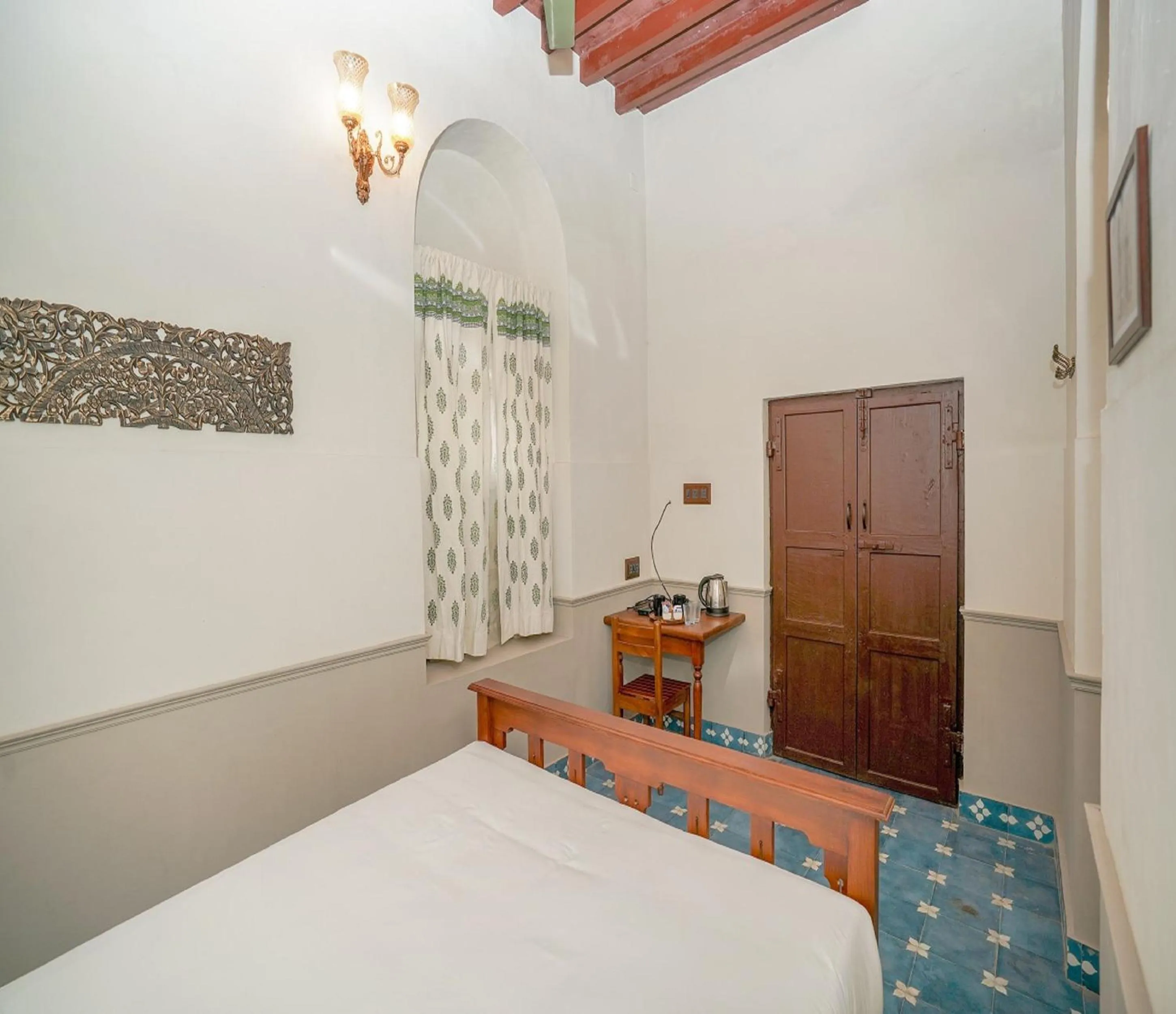 Bedroom, Bed in Heritage by DeFleur