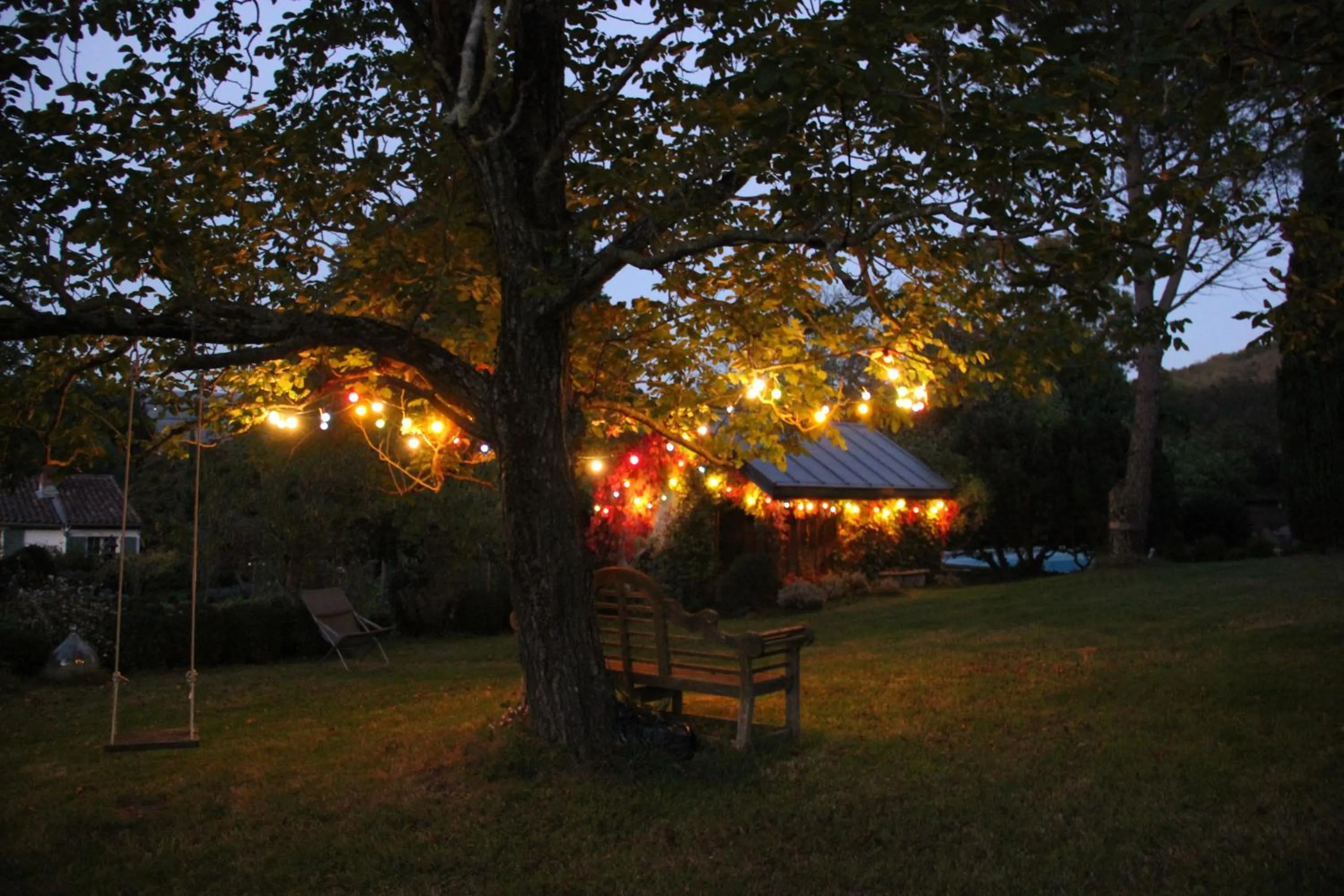 Property building in La Hulotte