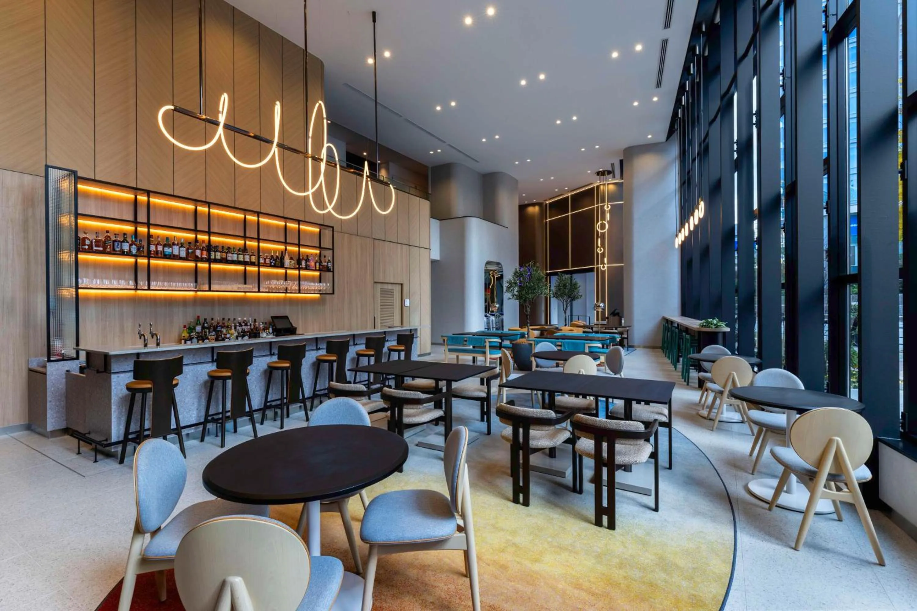 Restaurant/places to eat in YOTEL Tokyo Ginza