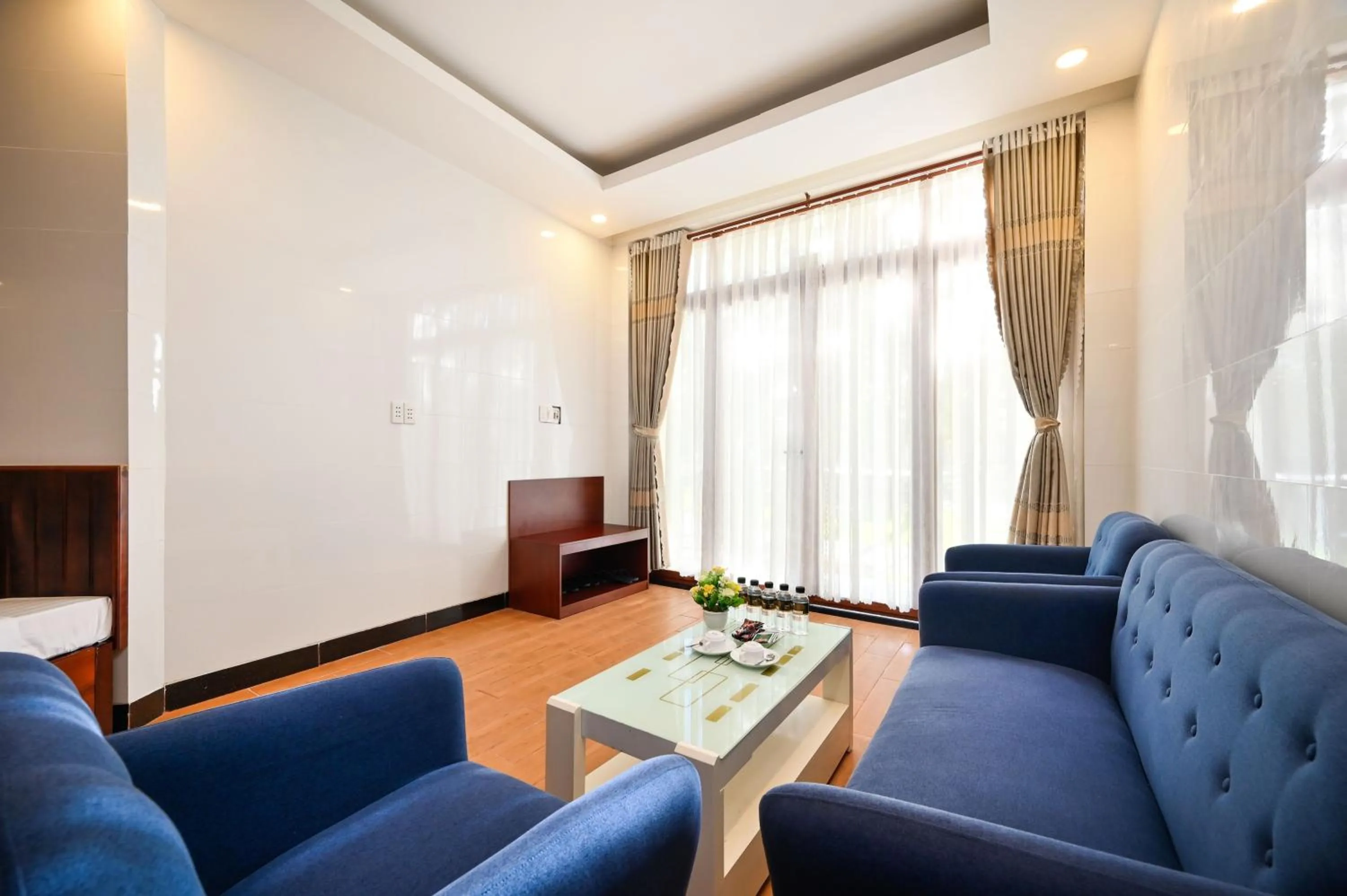 TV and multimedia in Ha Tien Xua Hotel & Resort