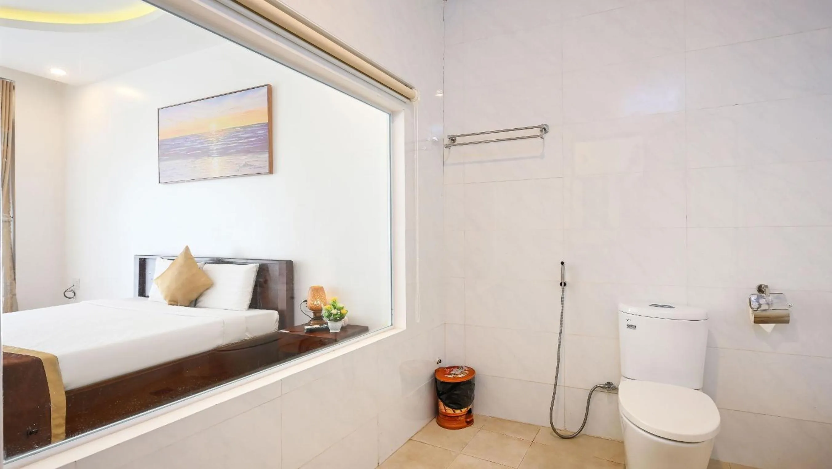Bathroom, Bed in Ha Tien Xua Hotel & Resort