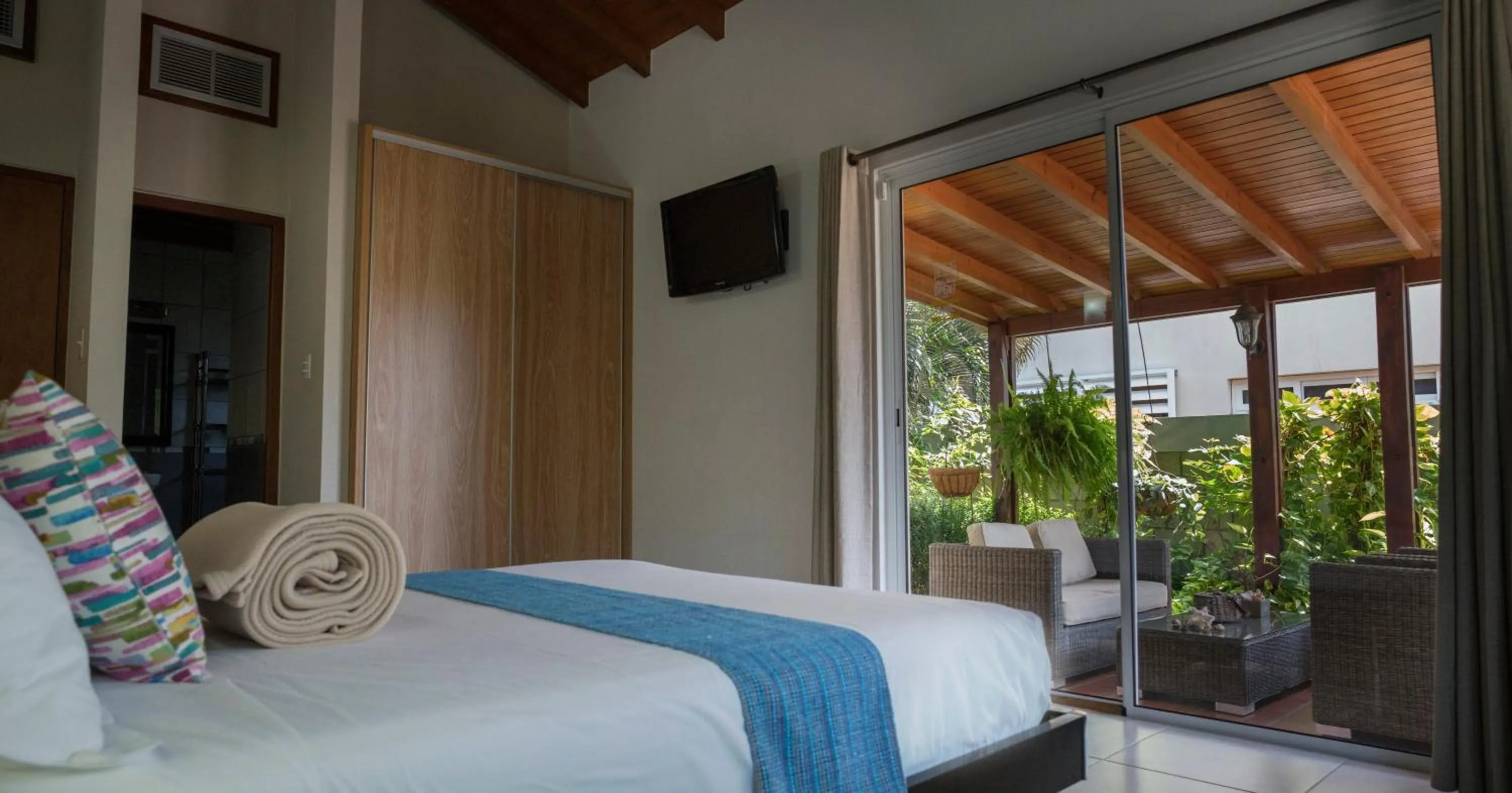 Day, Bed in Costa Esmeralda Village
