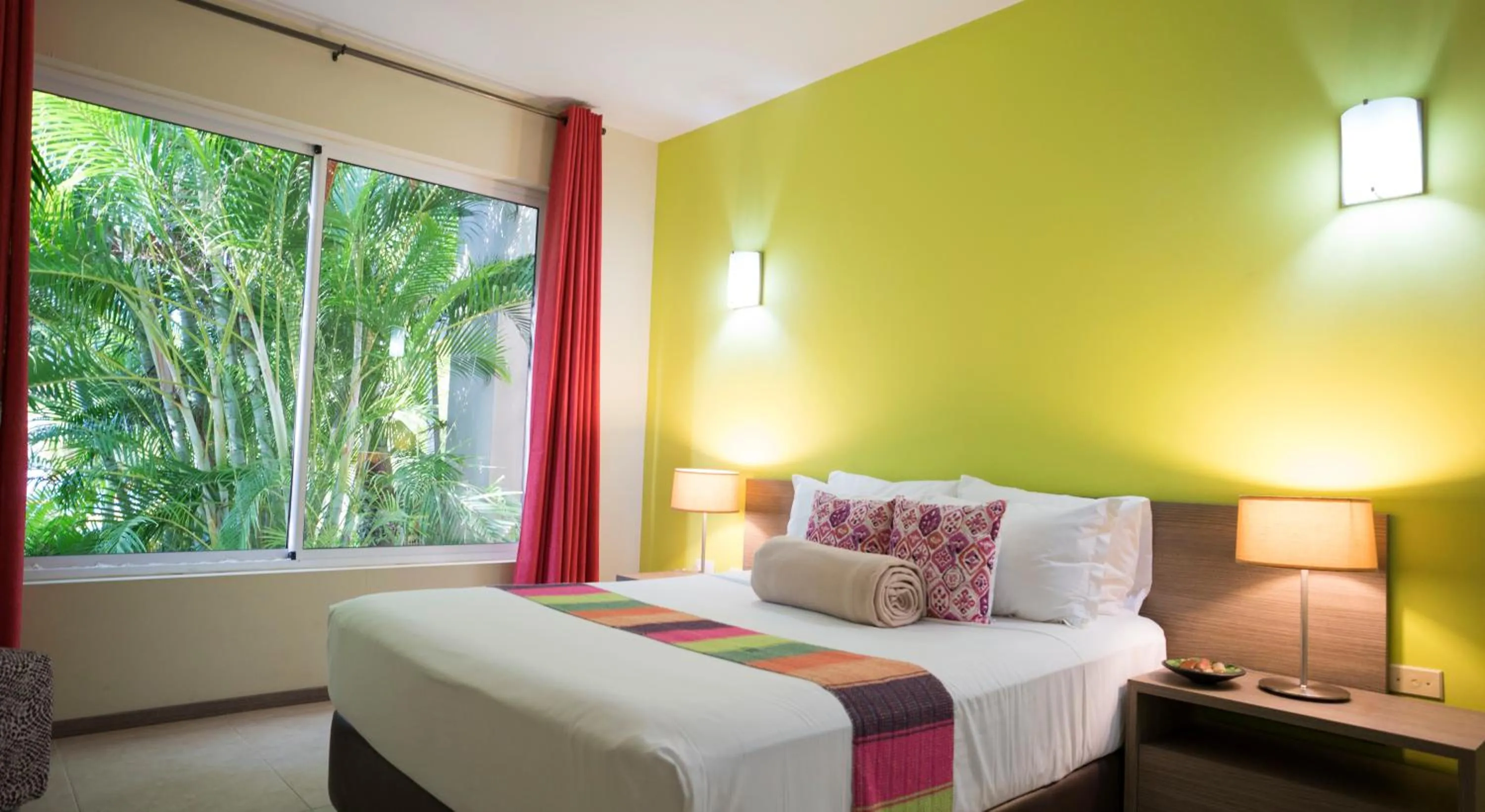 Day, Bed in Costa Esmeralda Village