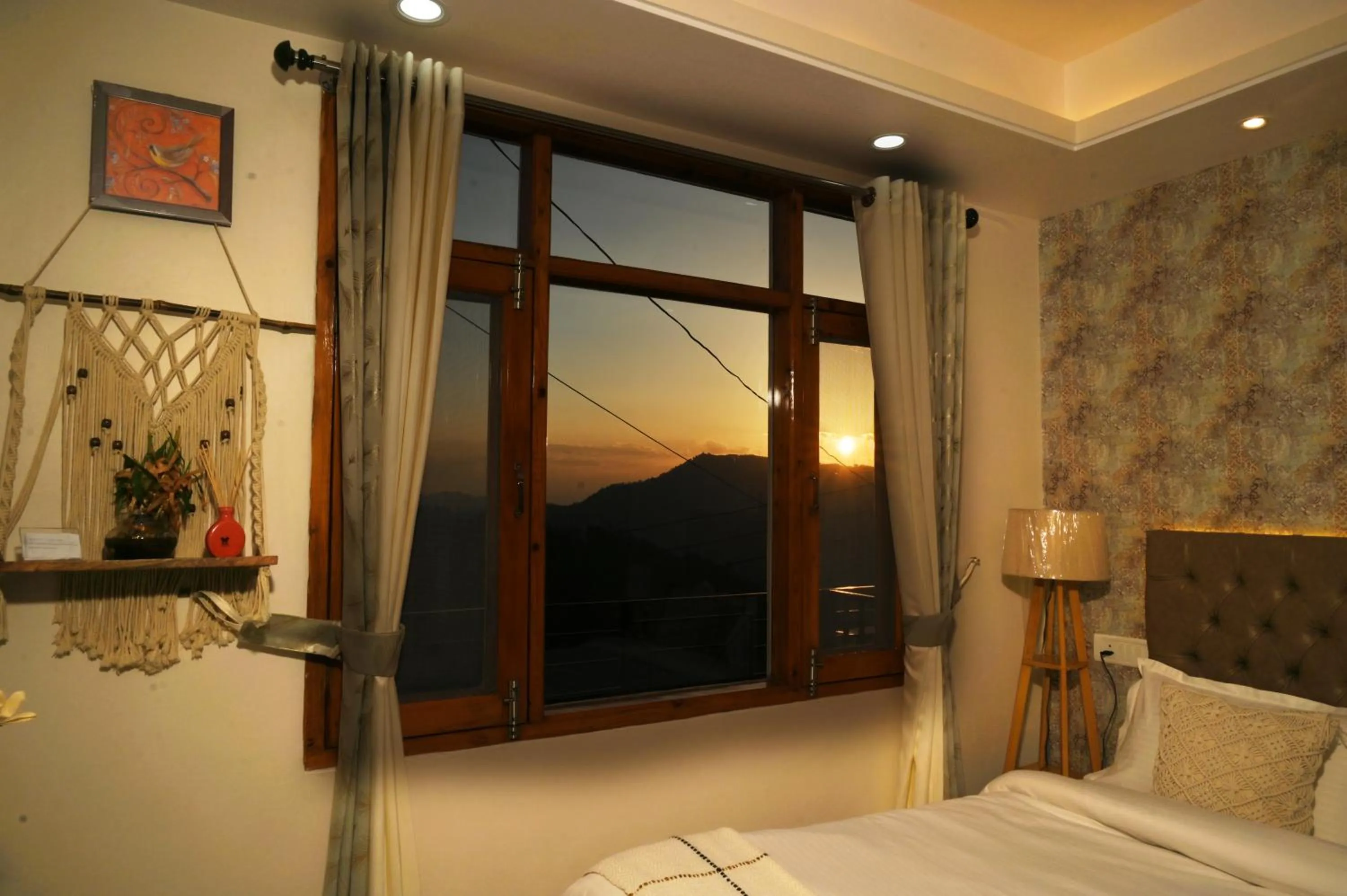 Mountain view, Bed in Griham Inn