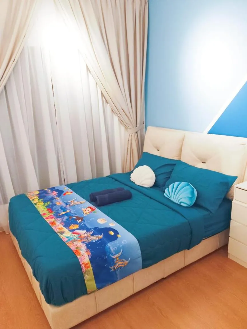 Bed in Maya Bay Residences SplashMania