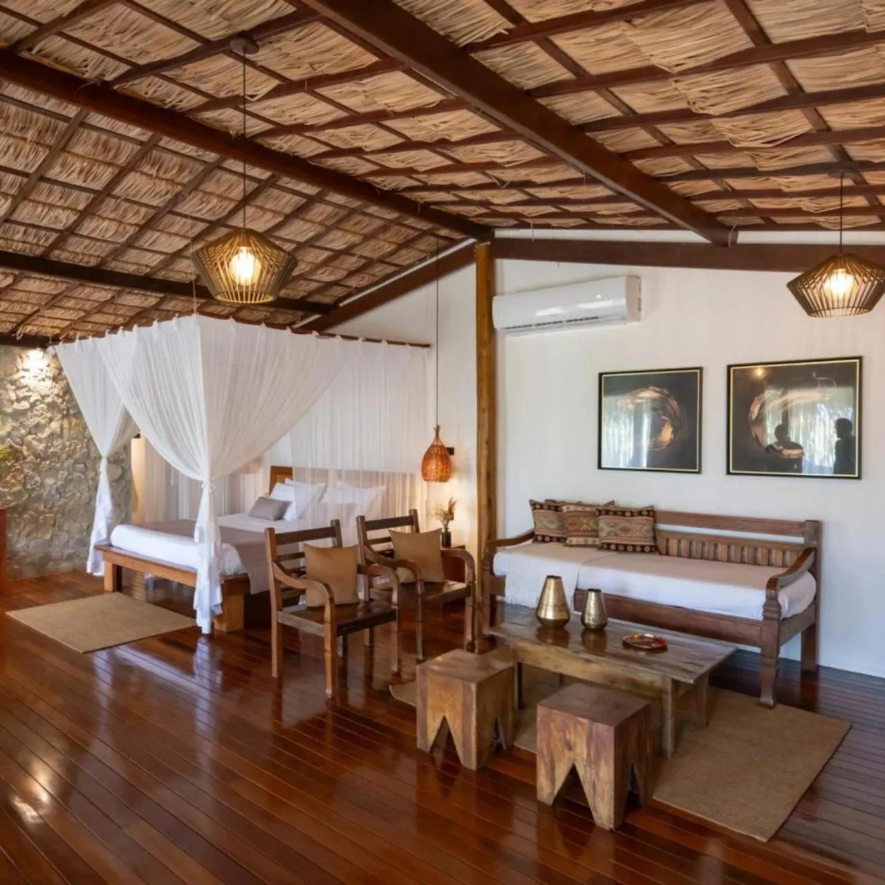 Swimming pool in Hara Pousada e SPA