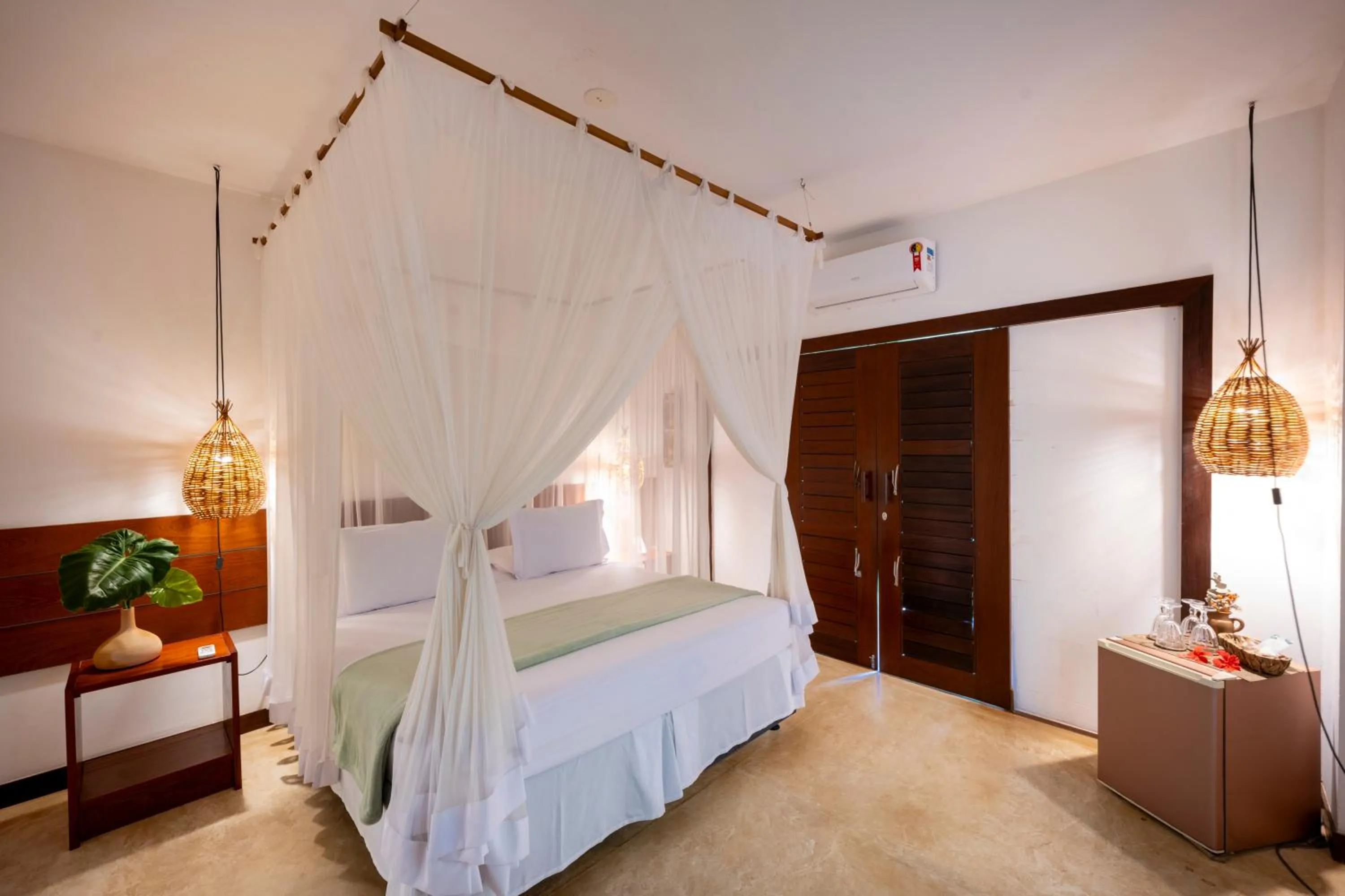 Photo of the whole room, Bed in Hara Pousada e SPA