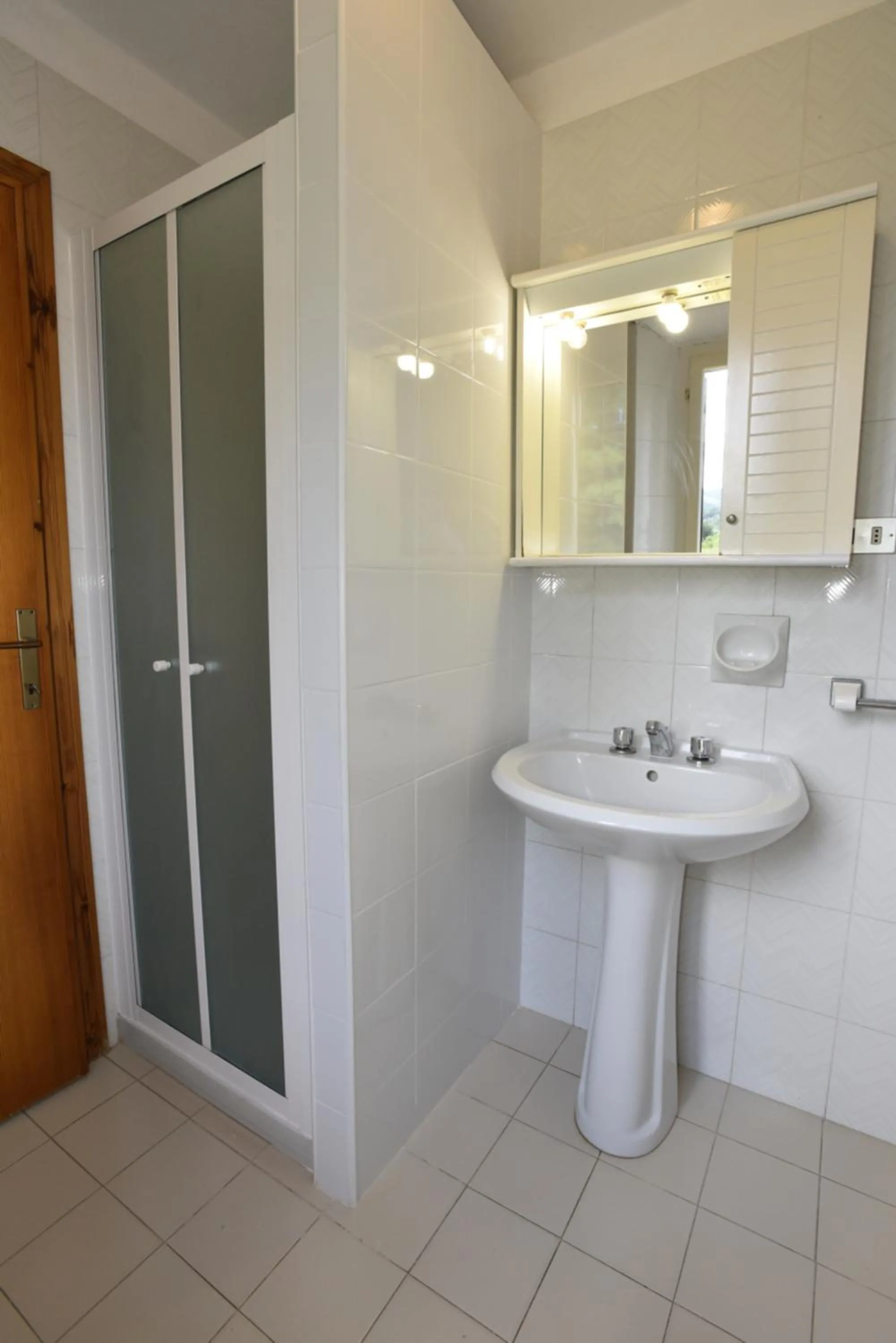 Shower in Casa Rosada - Piscina, aria condizionata, terrazze e posti auto