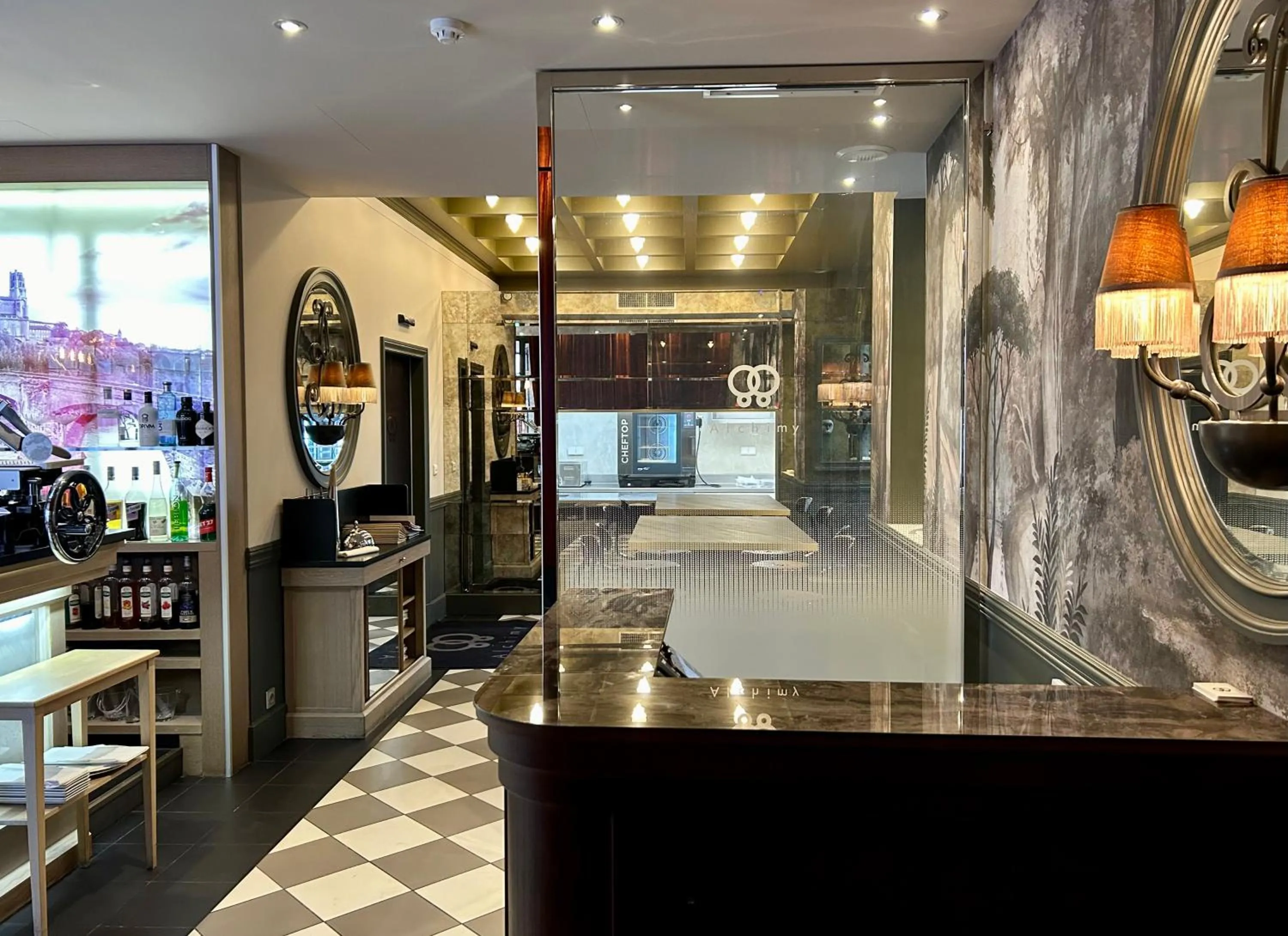 Property building in Hôtel Alchimy