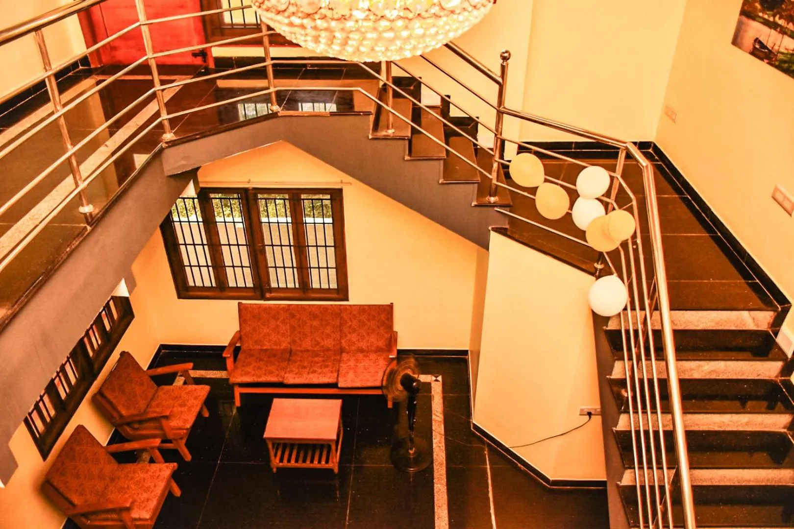 Living room in Coral Shelters Pykara