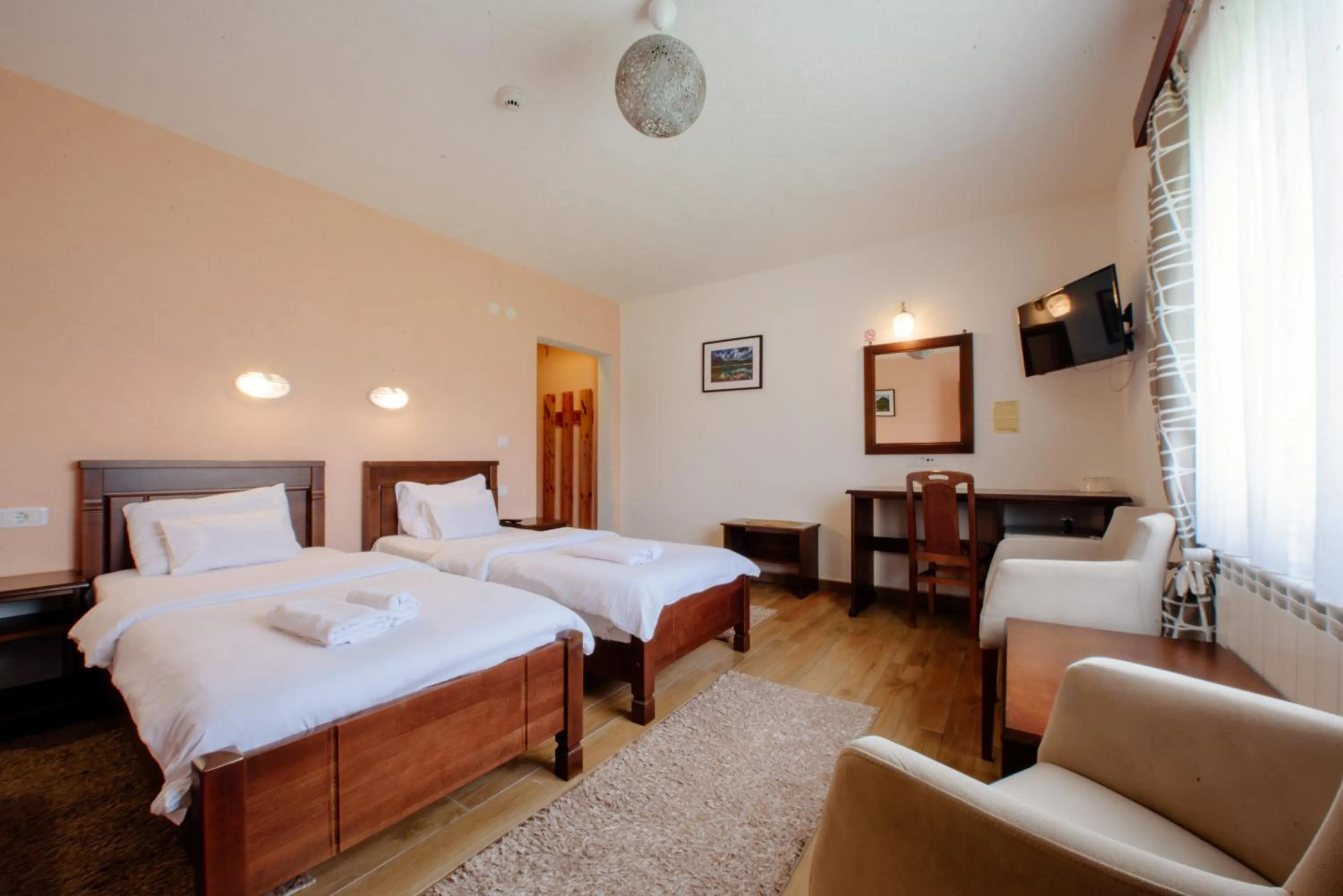 TV and multimedia in Hotel Zlatni bor