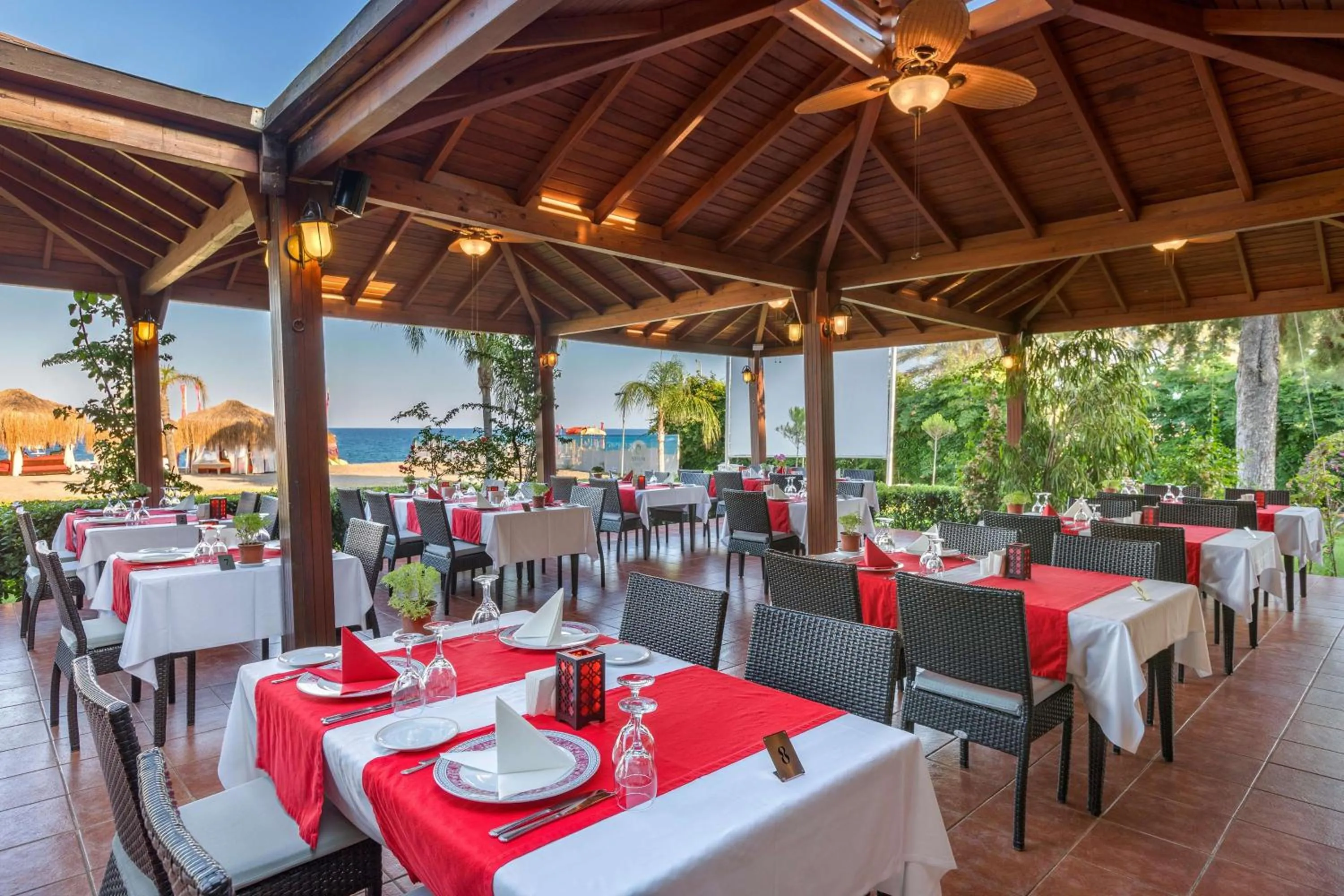 Restaurant/places to eat in Seven Seas Hotel Life - Ultra All Inclusive & Kids Concept