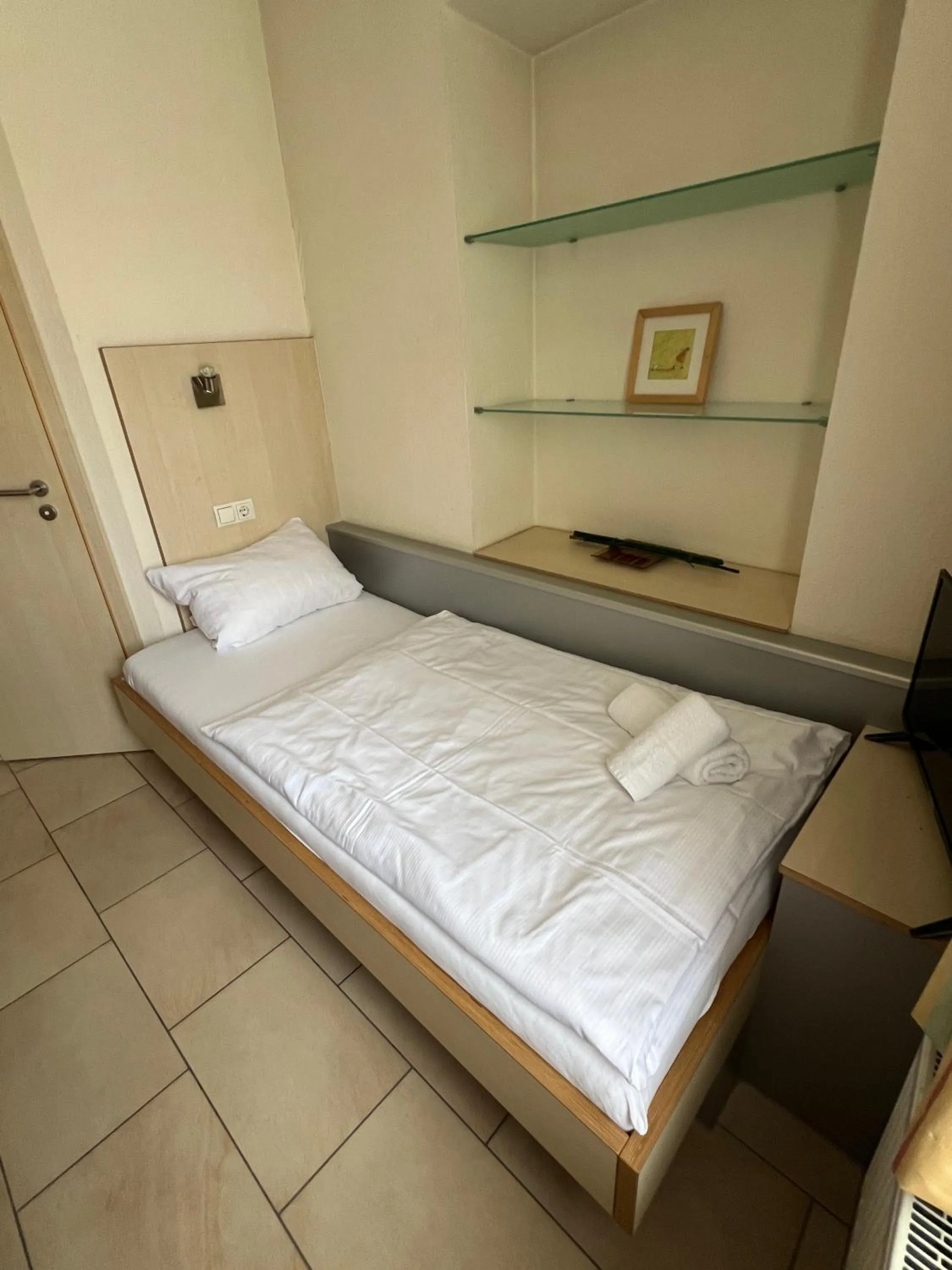 Bed in Hotel Pfälzer Hof