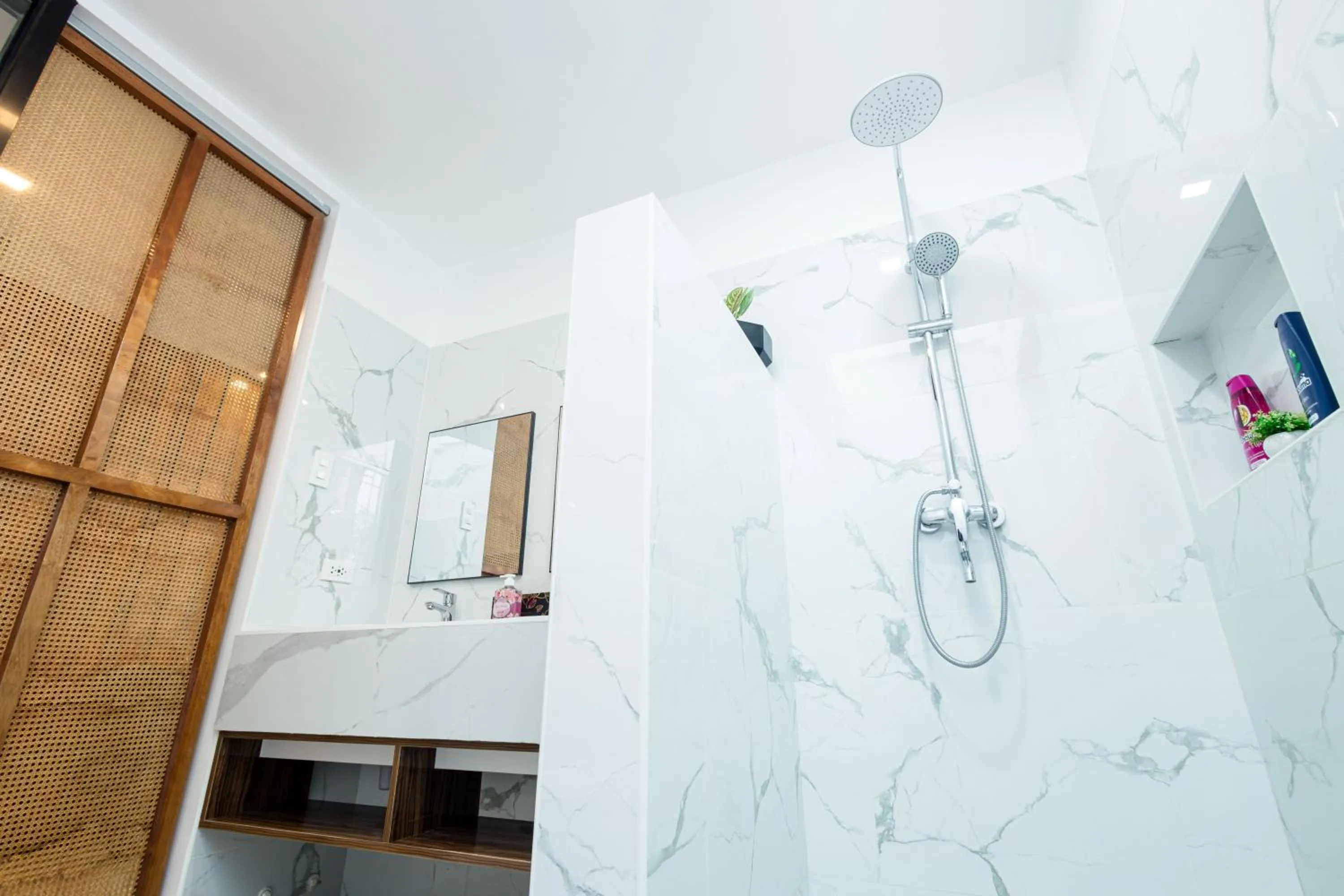 Shower in E L Westensee Resort