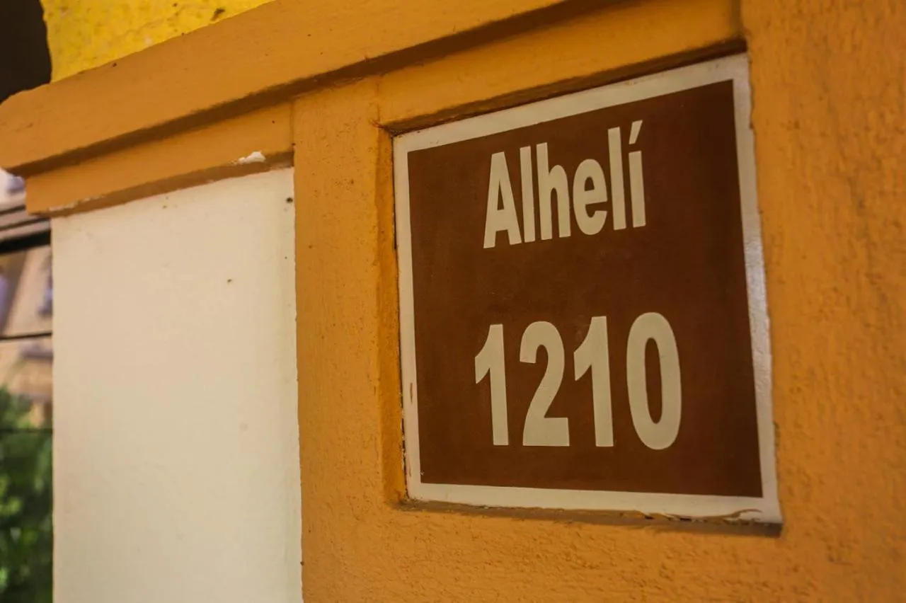 Hotel Vista Caribe 5ta Av a 5 Pasos de la Playa