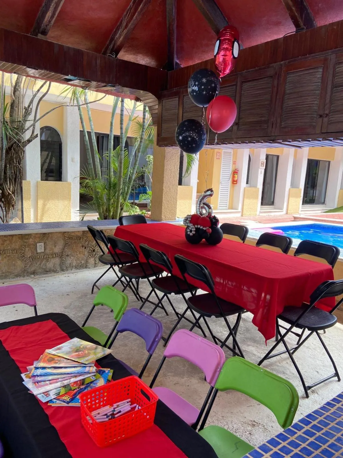 Dining area in Hotel Vista Caribe 5ta Av a 5 Pasos de la Playa