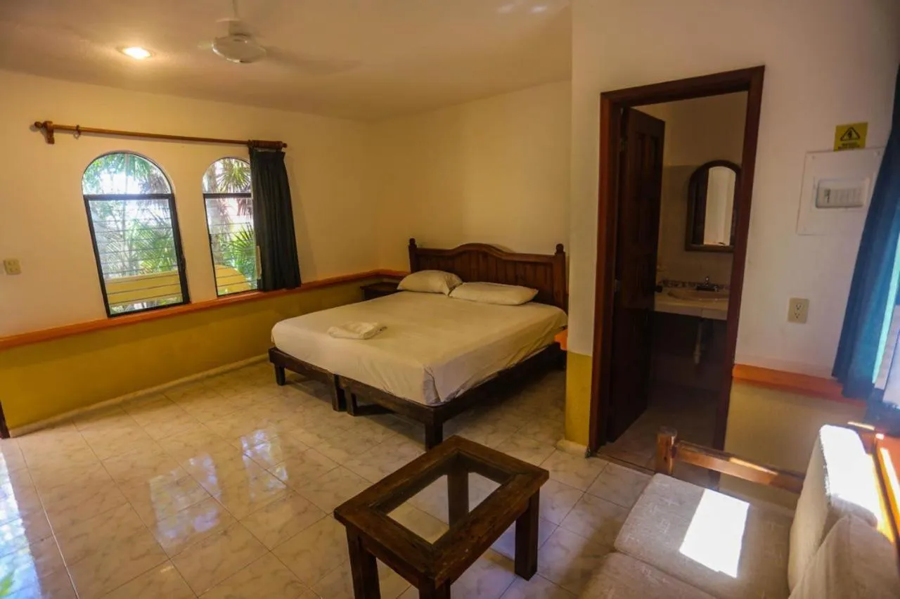 Hotel Vista Caribe 5ta Av a 5 Pasos de la Playa