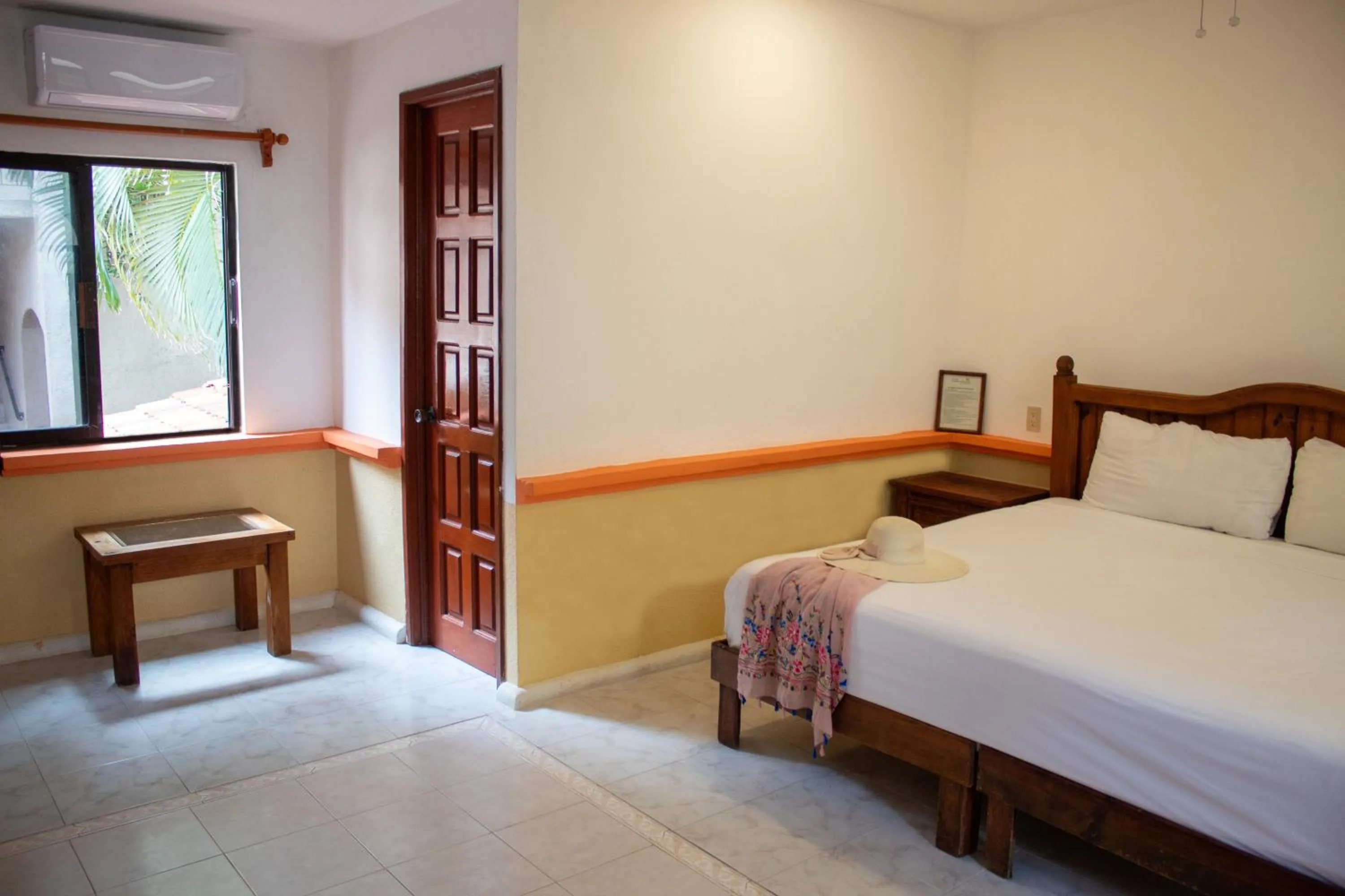 Photo of the whole room in Hotel Vista Caribe 5ta Av a 5 Pasos de la Playa