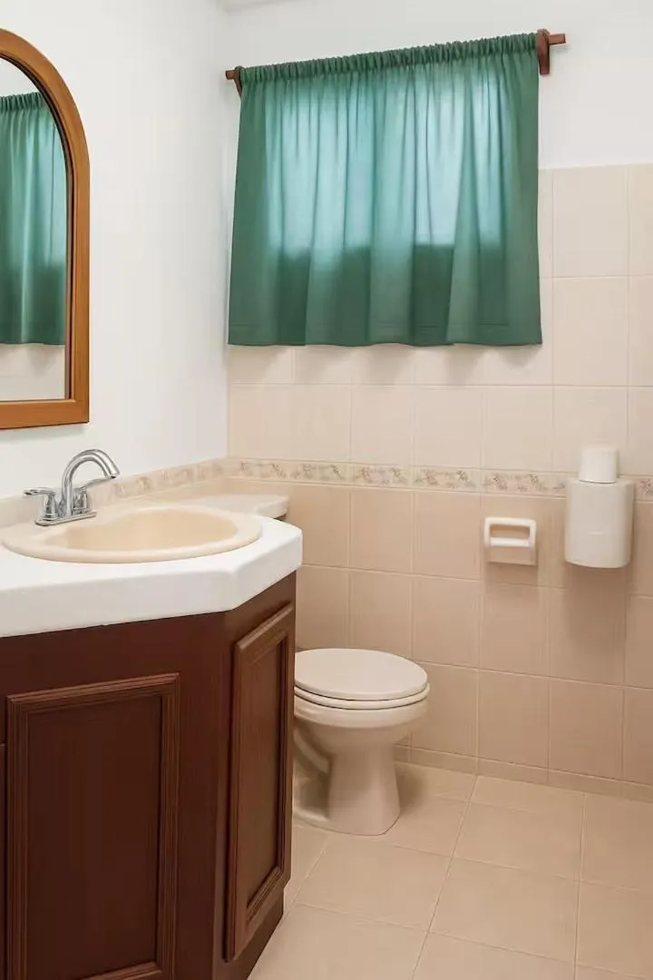 Hotel Vista Caribe 5ta Av a 5 Pasos de la Playa