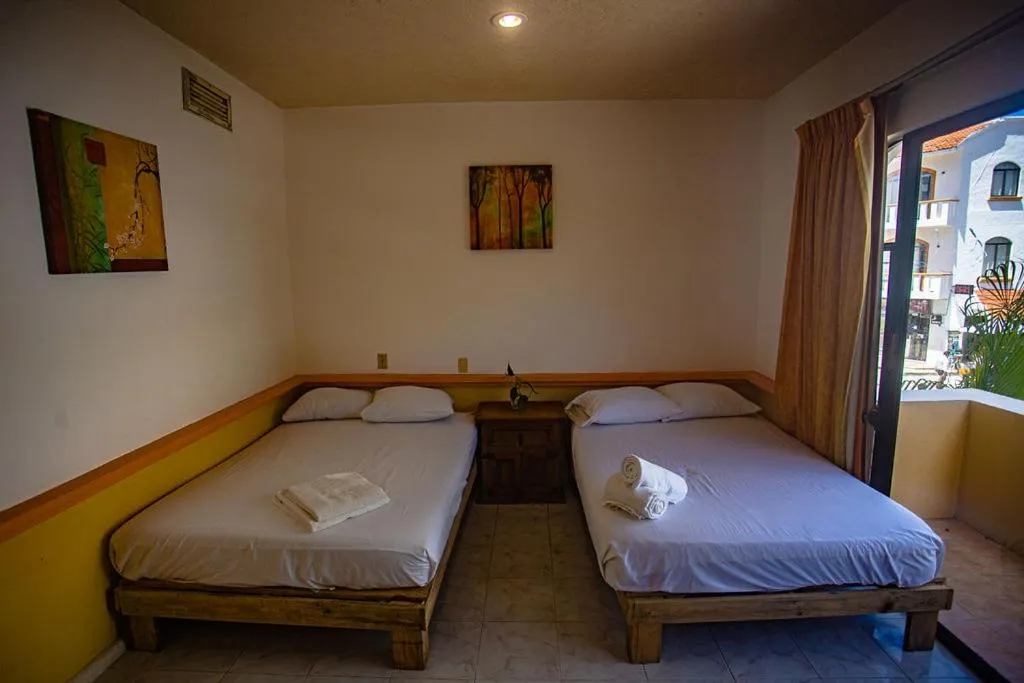 Hotel Vista Caribe 5ta Av a 5 Pasos de la Playa